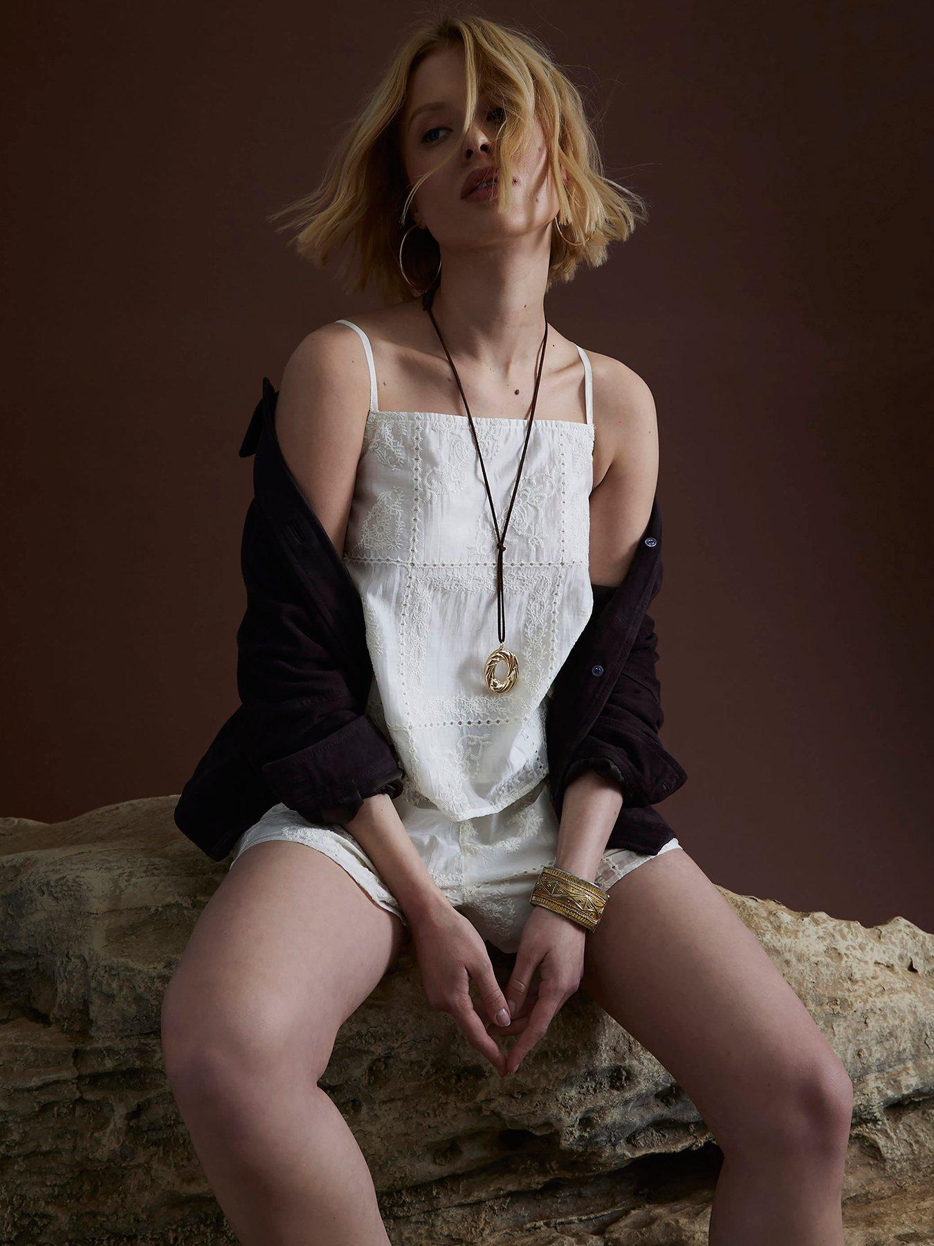  image of river-island-embroidered-shorts-cream