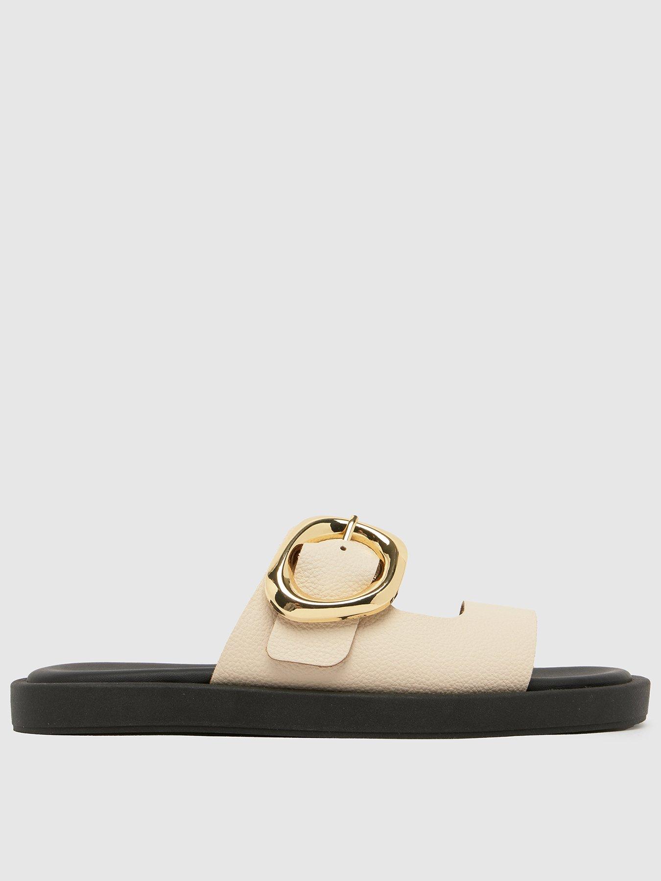 schuh-teela-leather-buckle-sandals-off-white