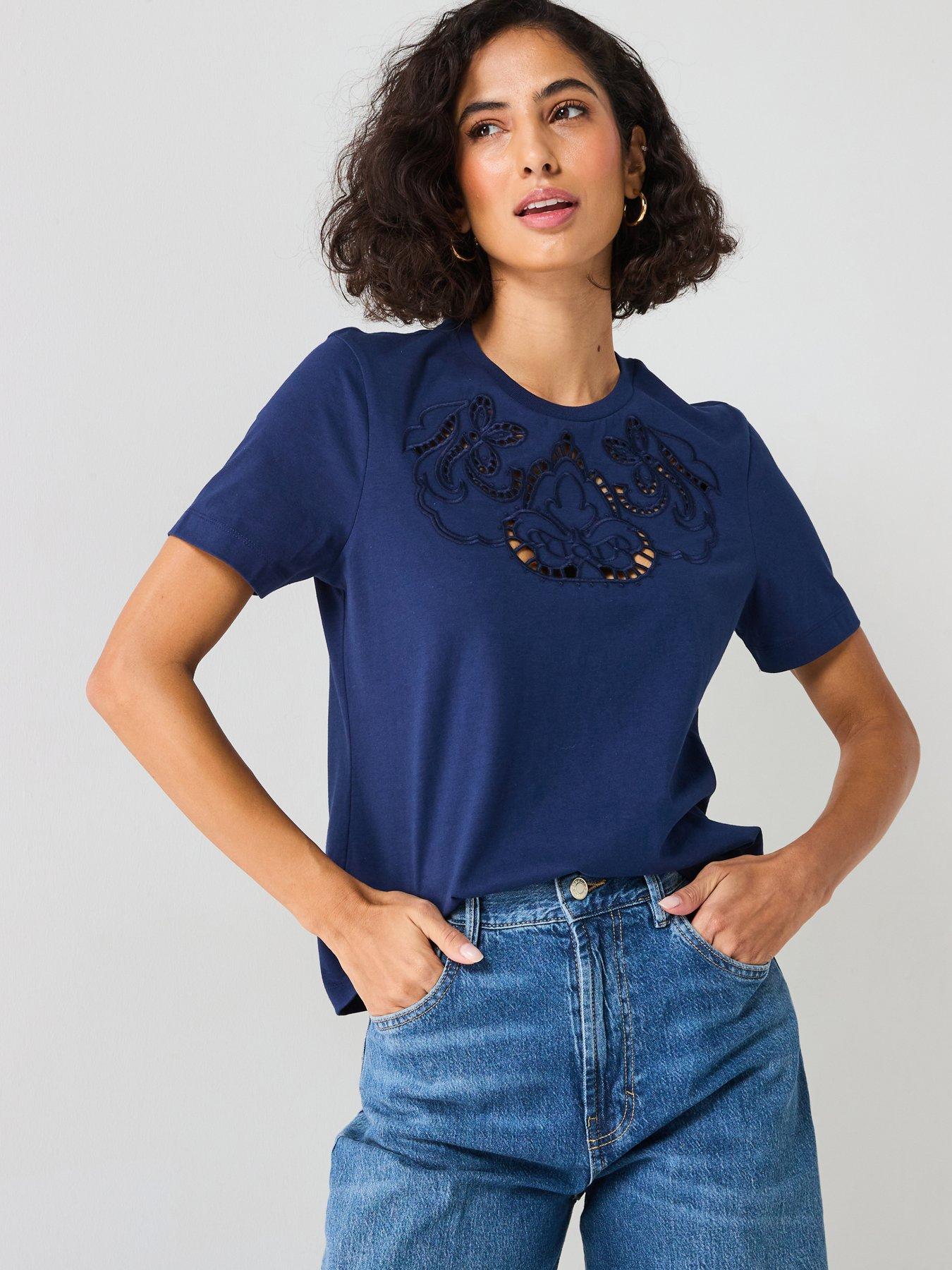 undefined Embroidered Cut Out T-shirt - Navy