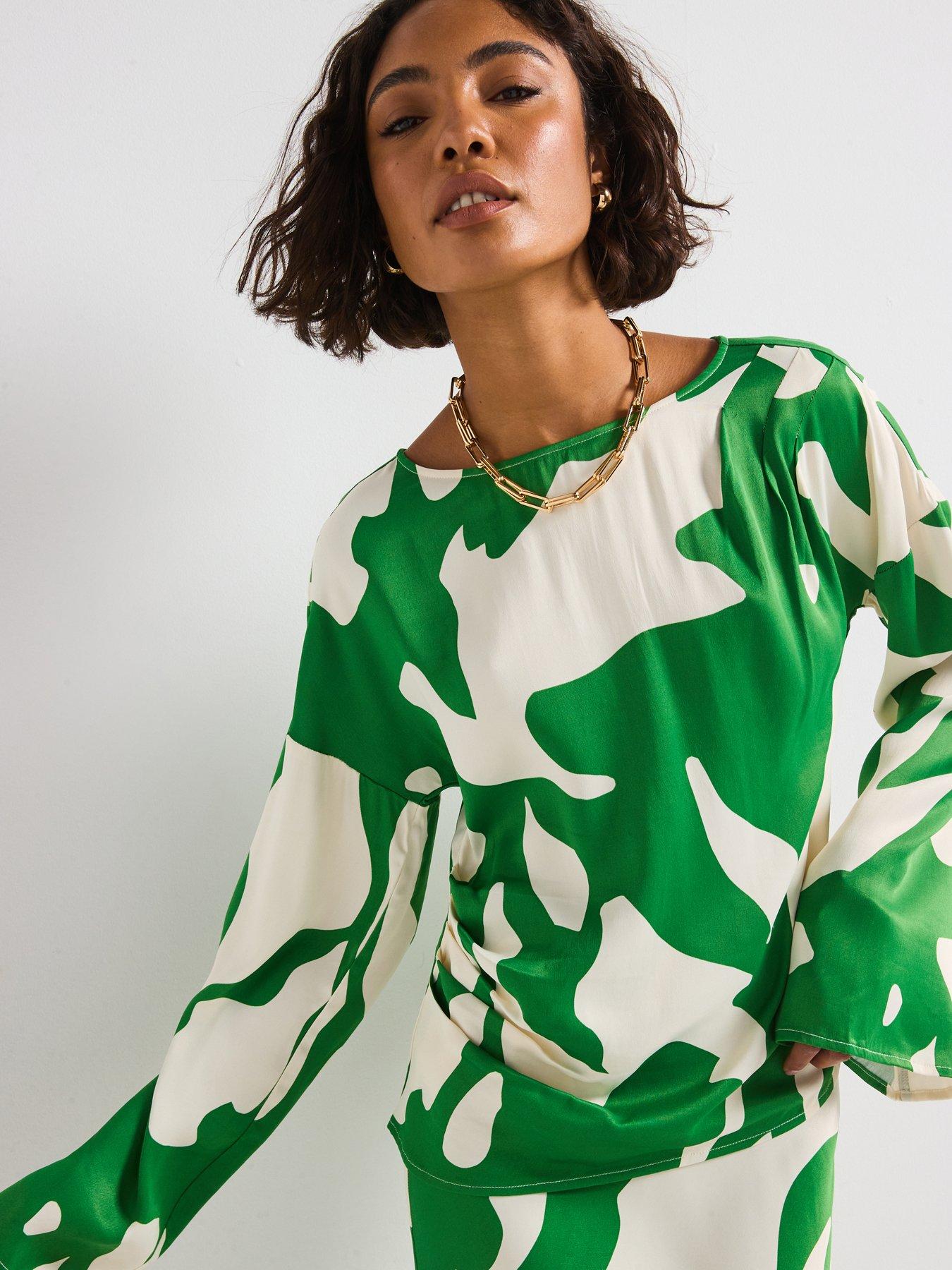 rouge-printed-flare-sleeve-top-green