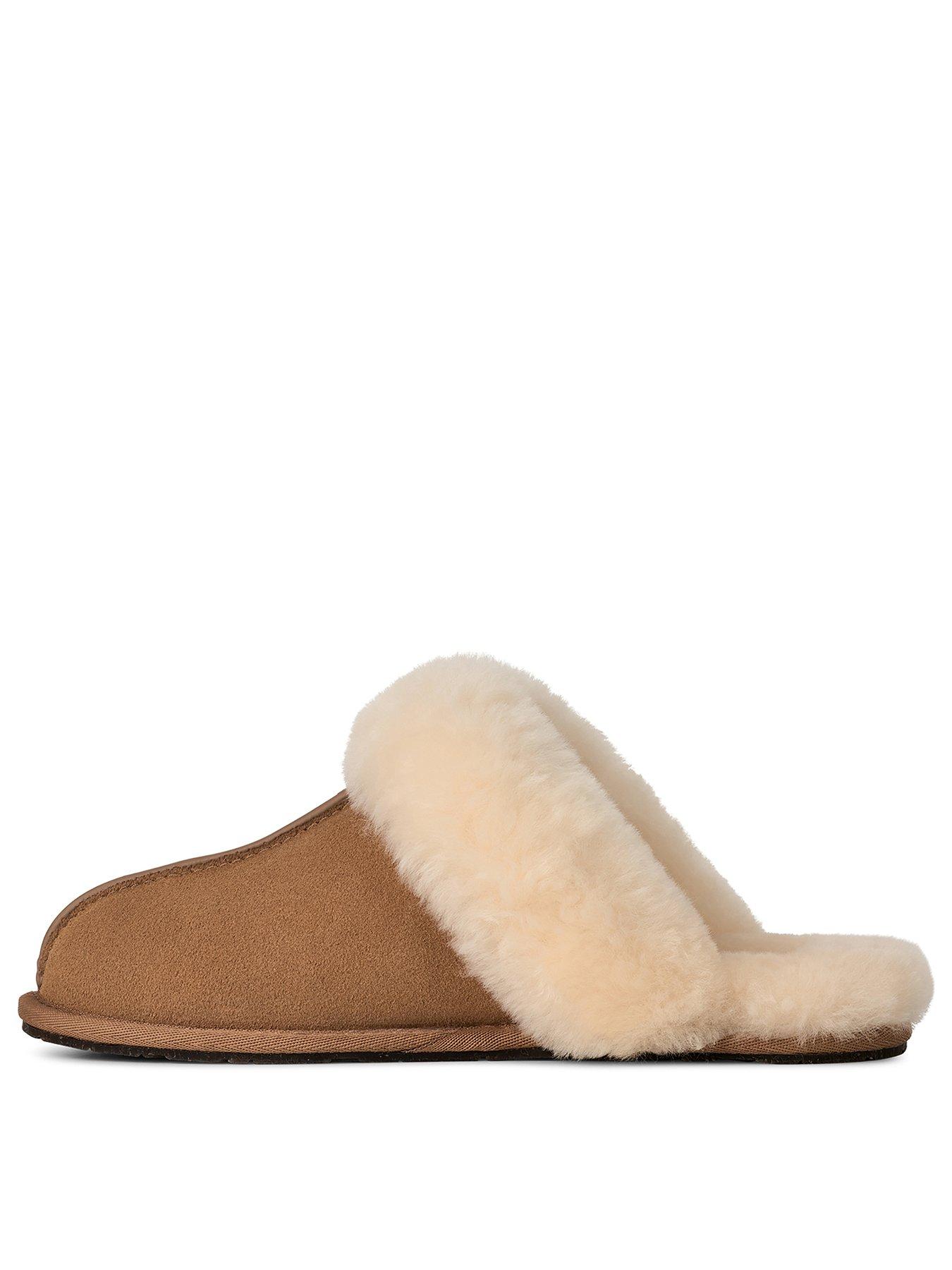  image of ugg-w-scuffette-ii-slippers-chestnut