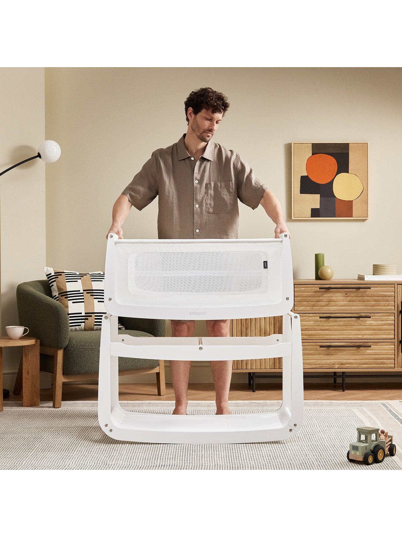 Image 4 of 8 of Snuz SnuzPod 5 Bedside Crib - White