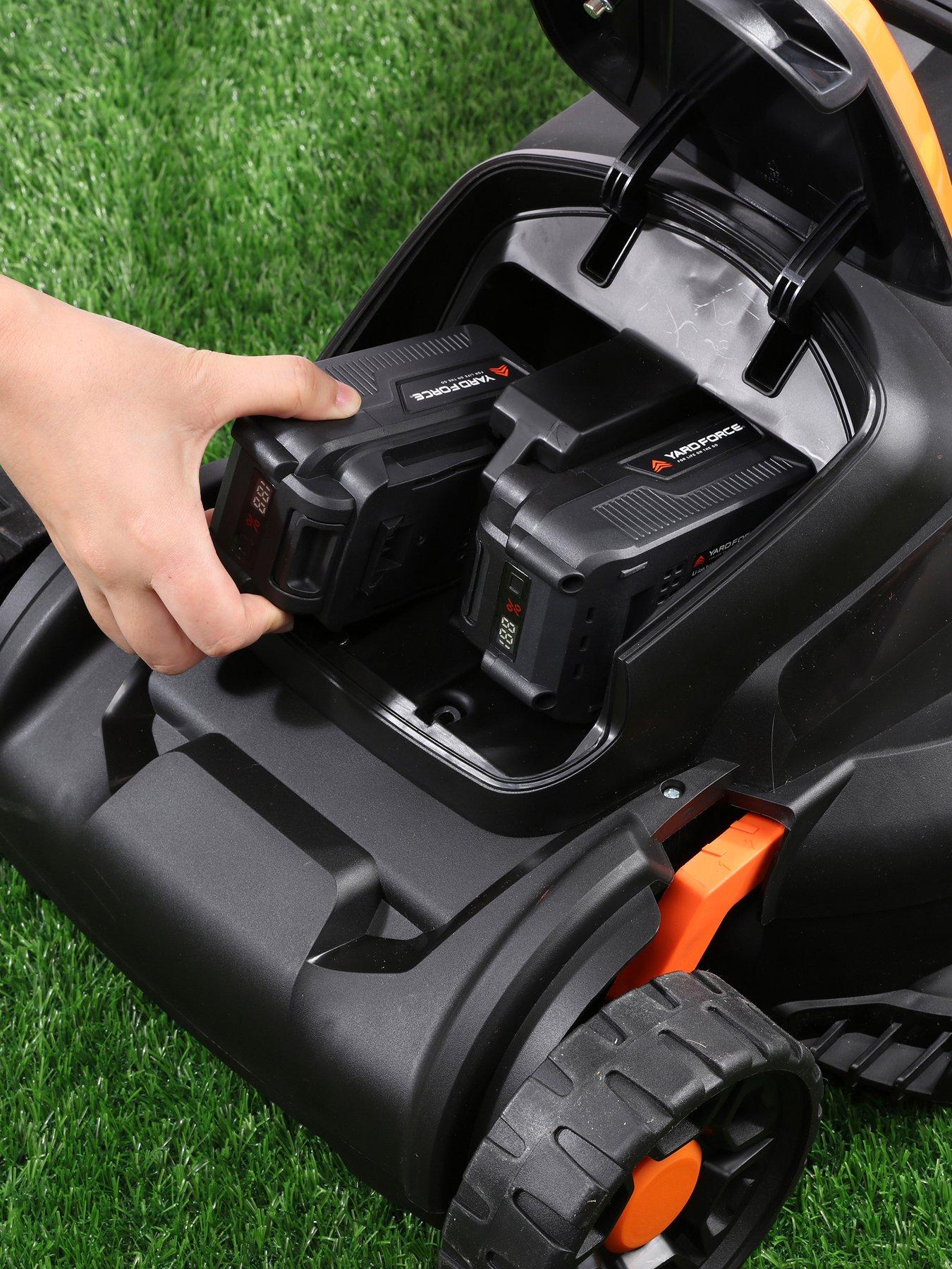  image of yard-force-40v-40ah-2x20v-cordless-lawnmower-with-37cm-cutting-width-40l-grass-bag-mulching-plug-and-rear-roller-lm-c37b