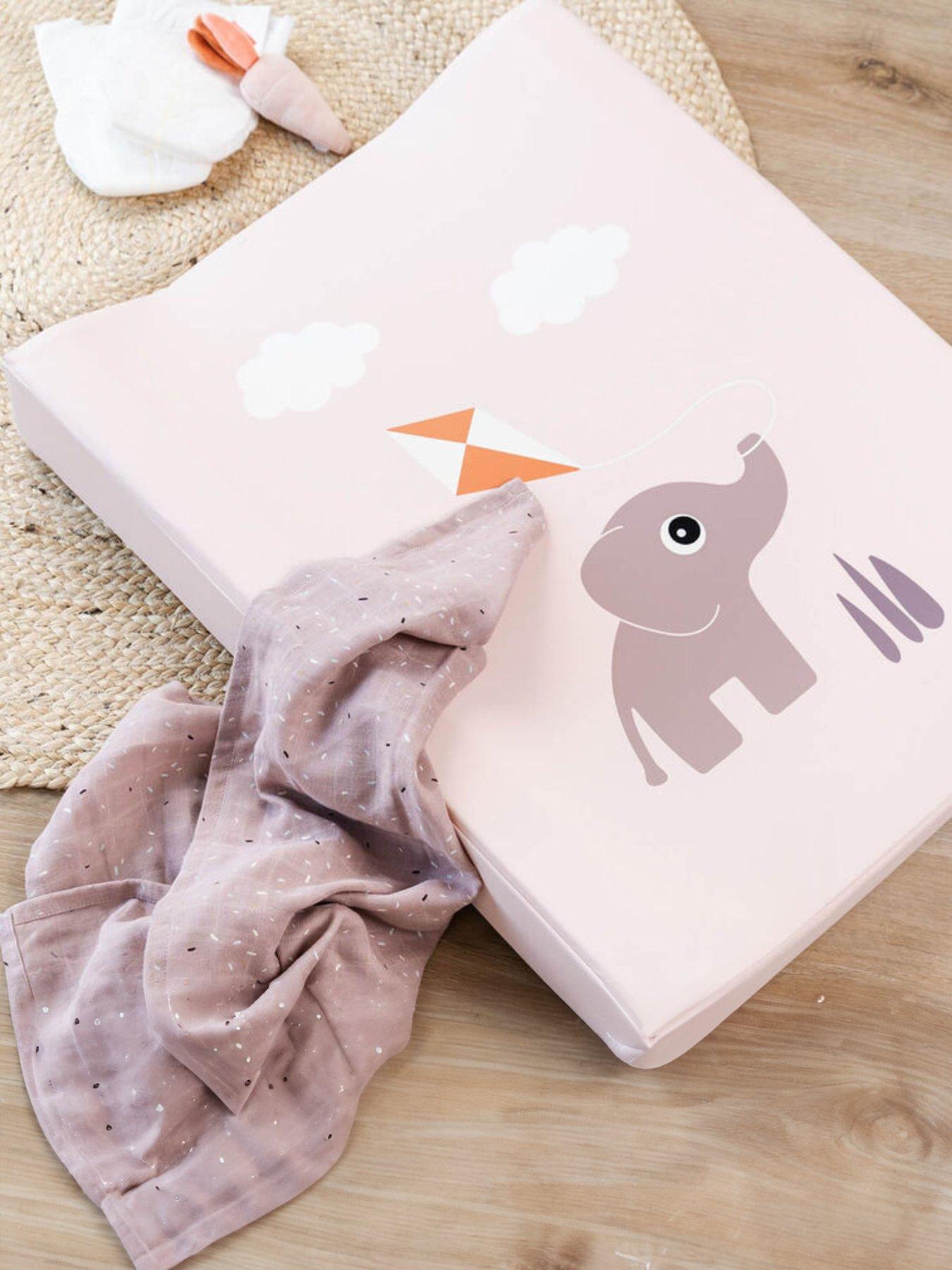 done-by-deer-changing-pad-easy-wipe-water-repellent-playground