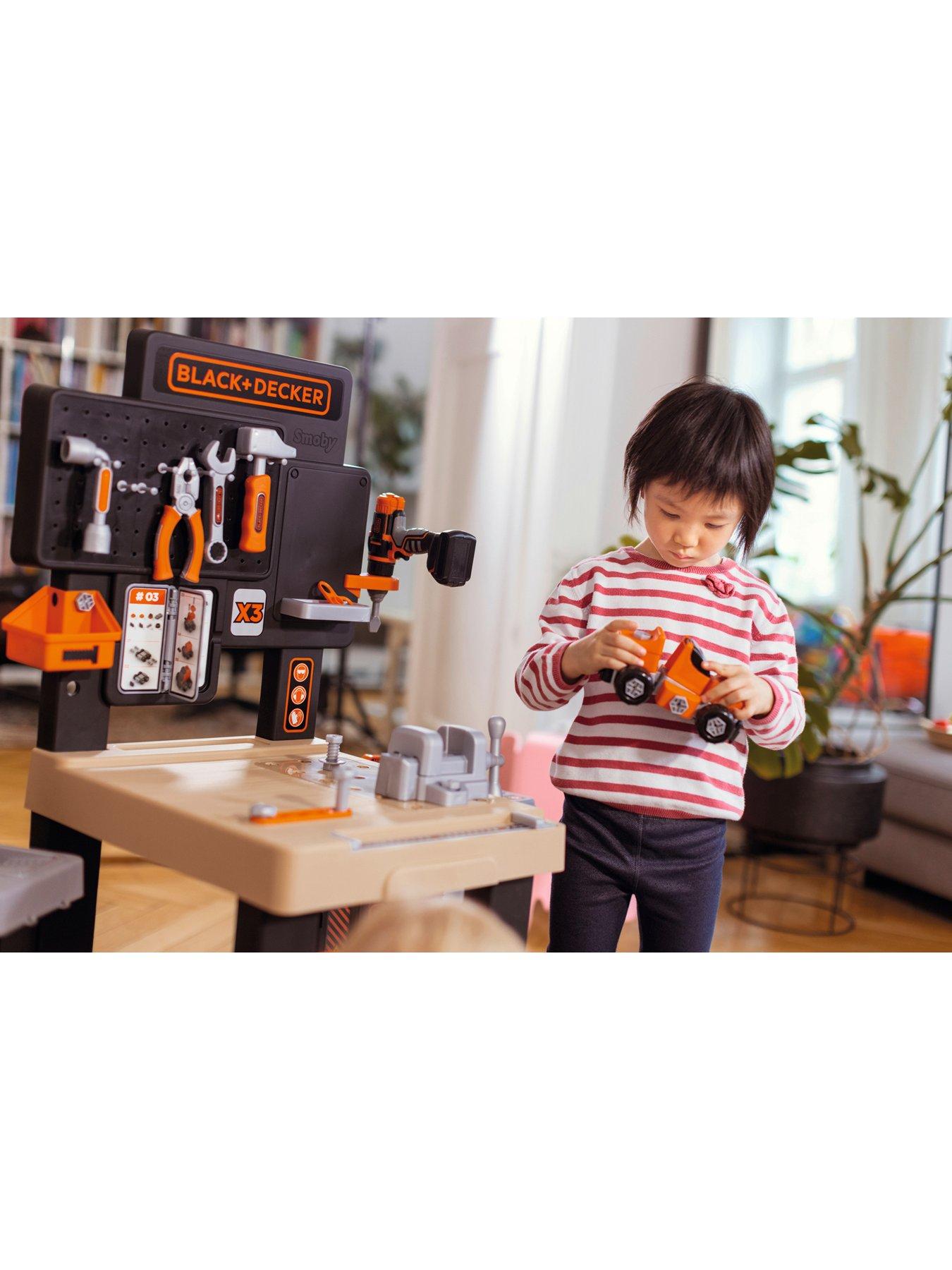 Image 3 of 7 of Black & Decker Black &amp; Decker Mega Centre Playset