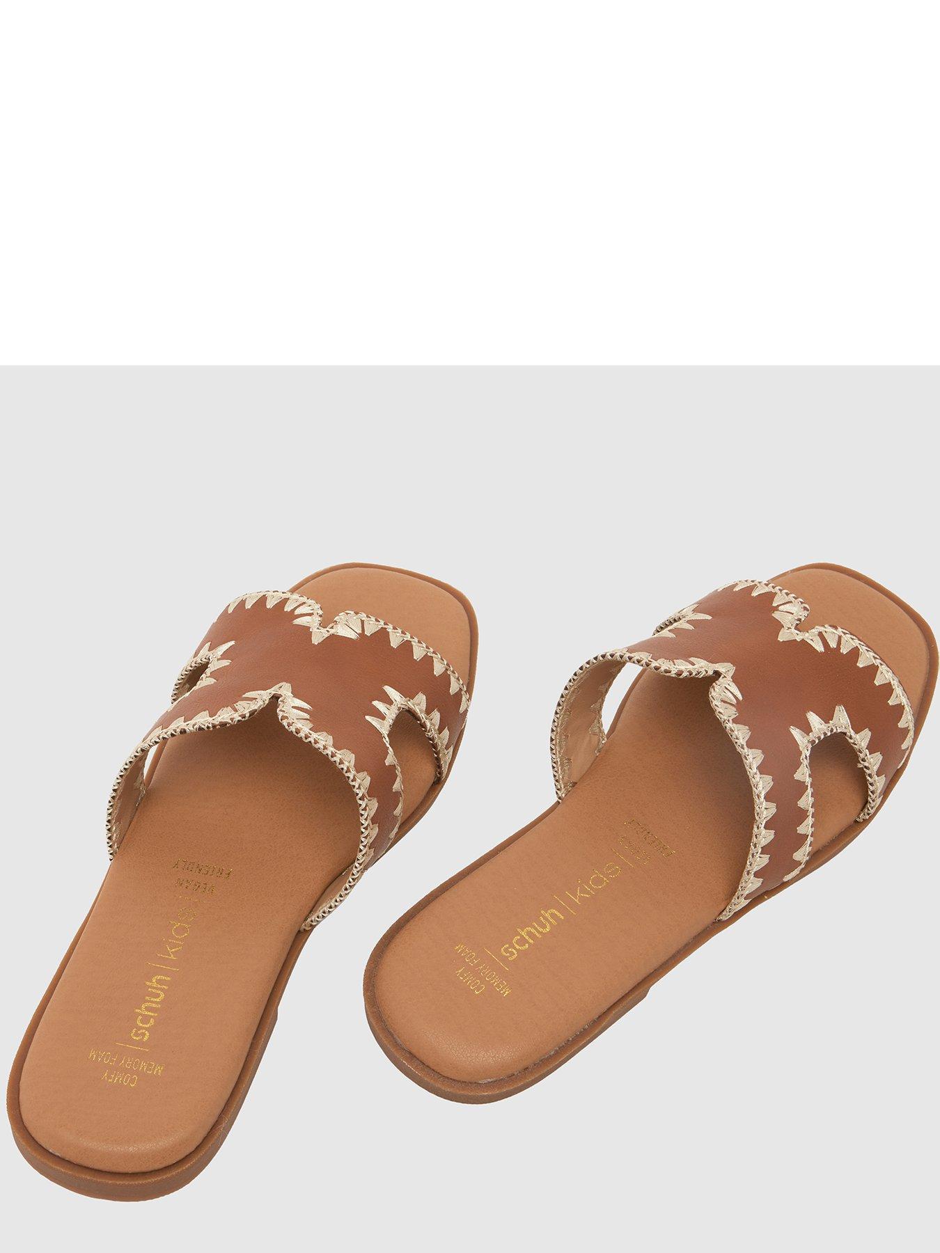  image of schuh-taken-youth-mule-sandal