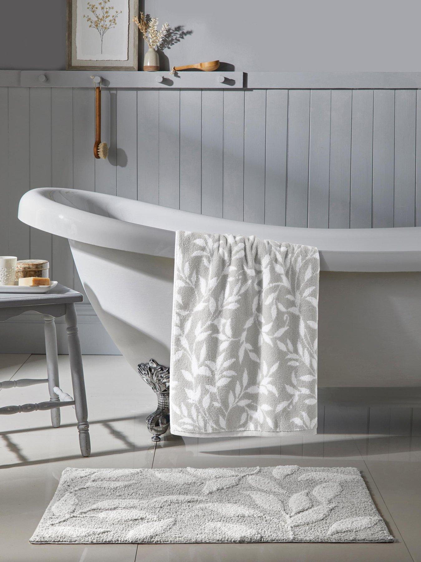 Image 1 of 3 of Dreams & Drapes Sandringham 100% Cotton Hand Towel