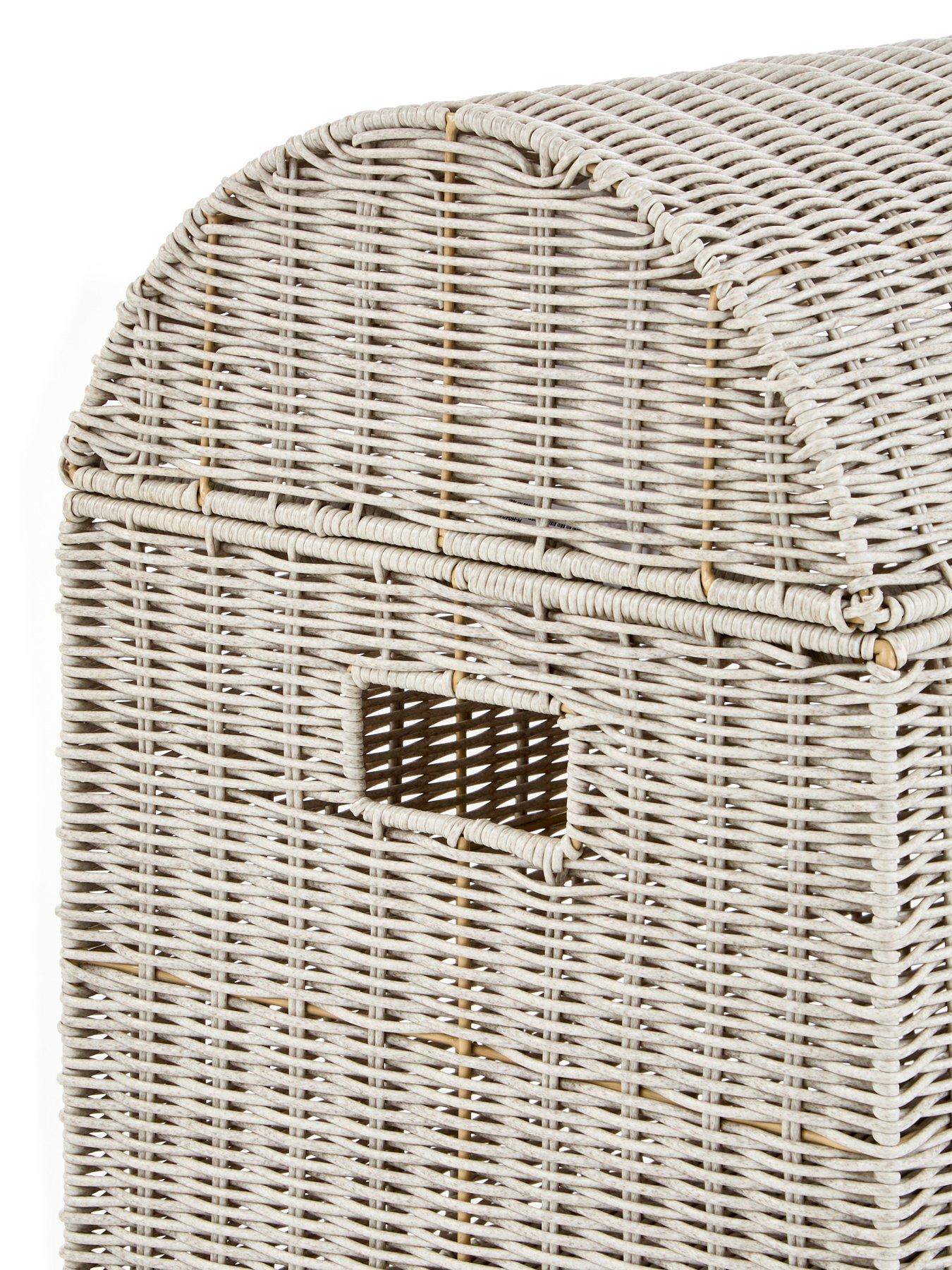  image of the-very-collection-medium-poly-rattan-storage-chest