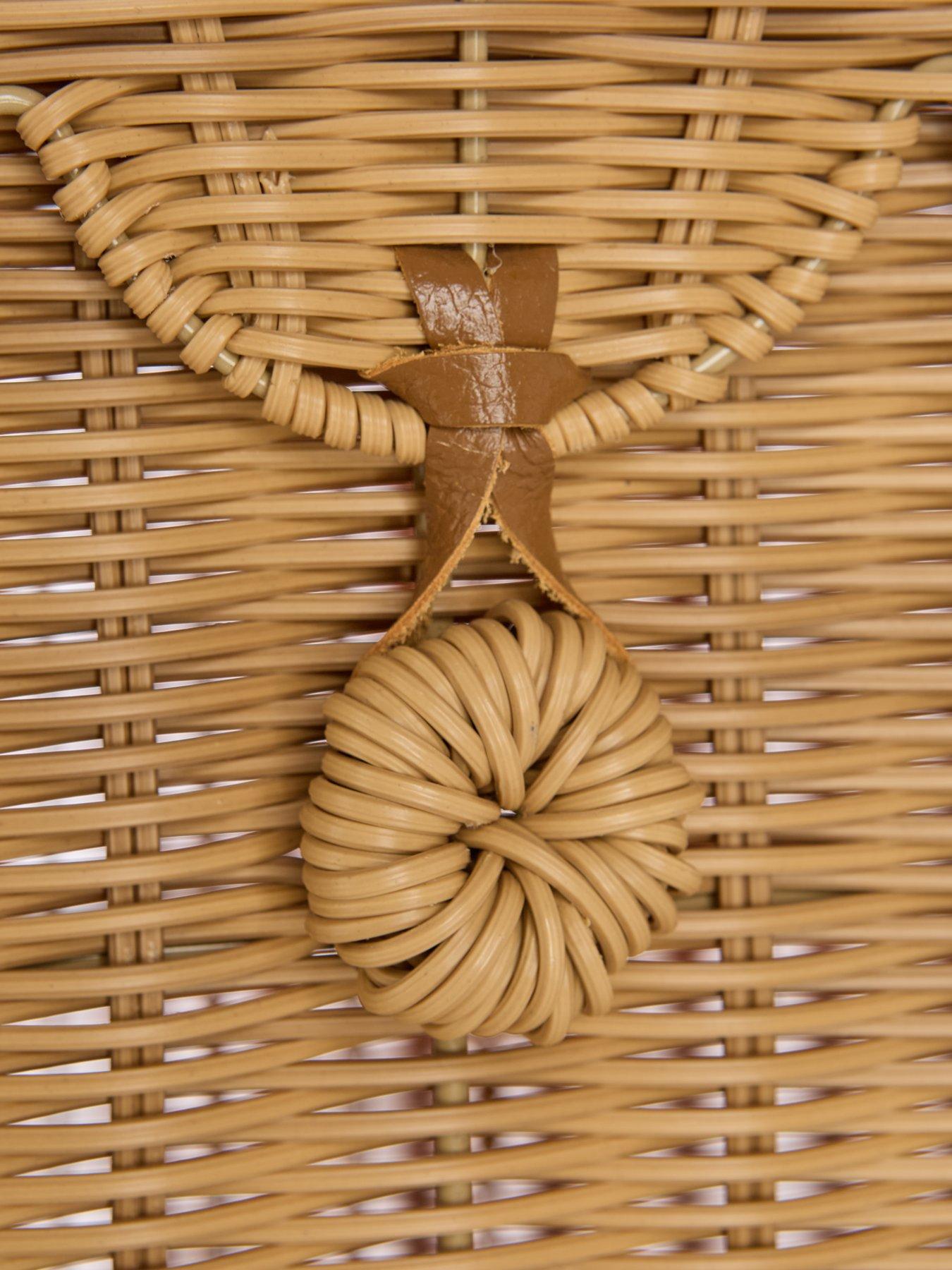 Image 3 of 6 of Very Home Large Scalloped Polyrattan Storage Chest