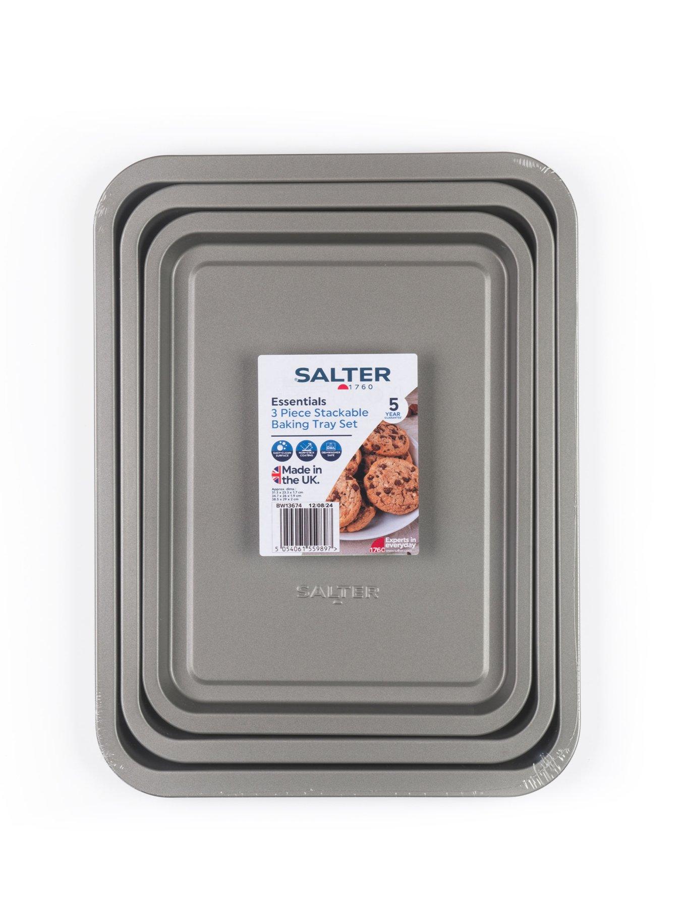 Image 3 of 7 of Salter Essentials 3-Piece Stackable Baking Tray Set