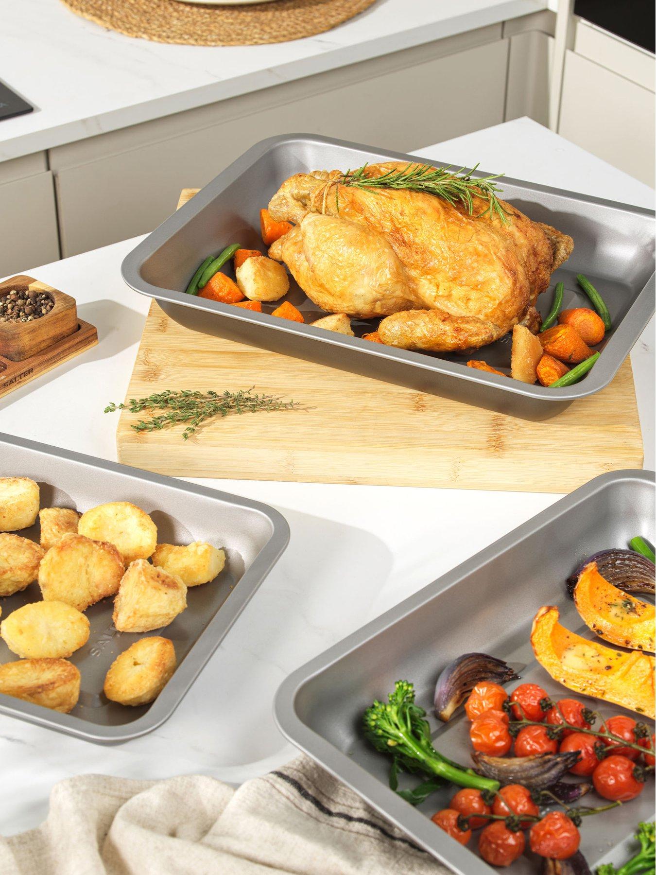 Salter 3 Piece Roaster Set