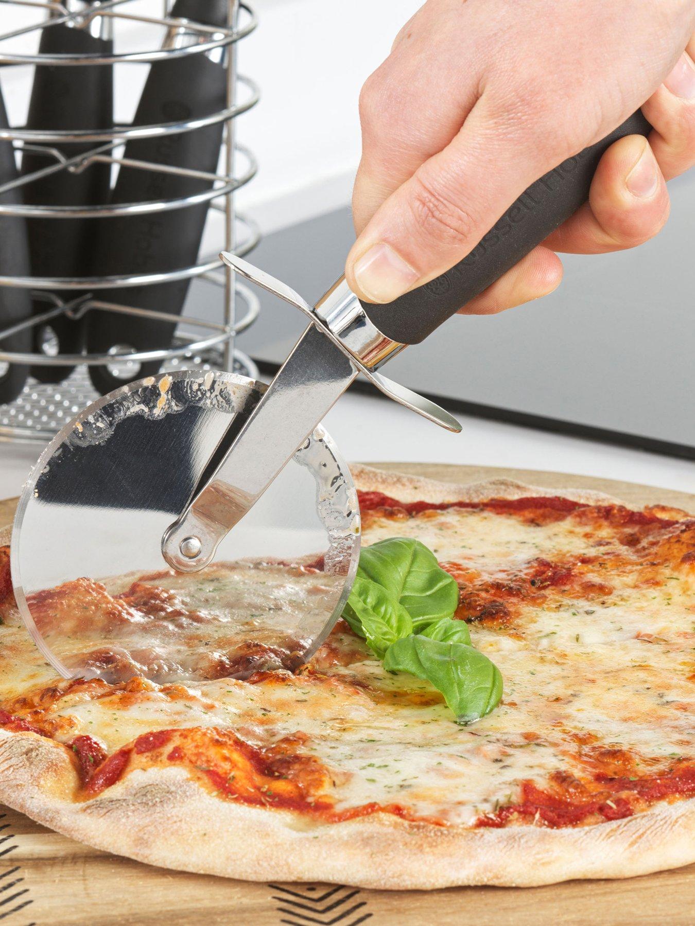  image of russell-hobbs-4-piece-venus-gadget-set