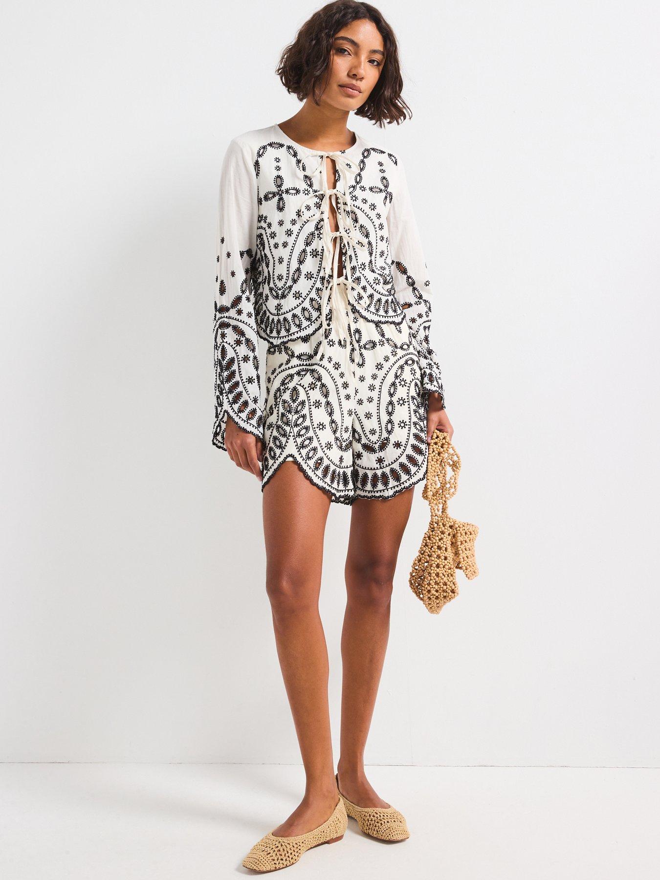 Image 3 of 5 of Rouge Broderie Shorts - Multi