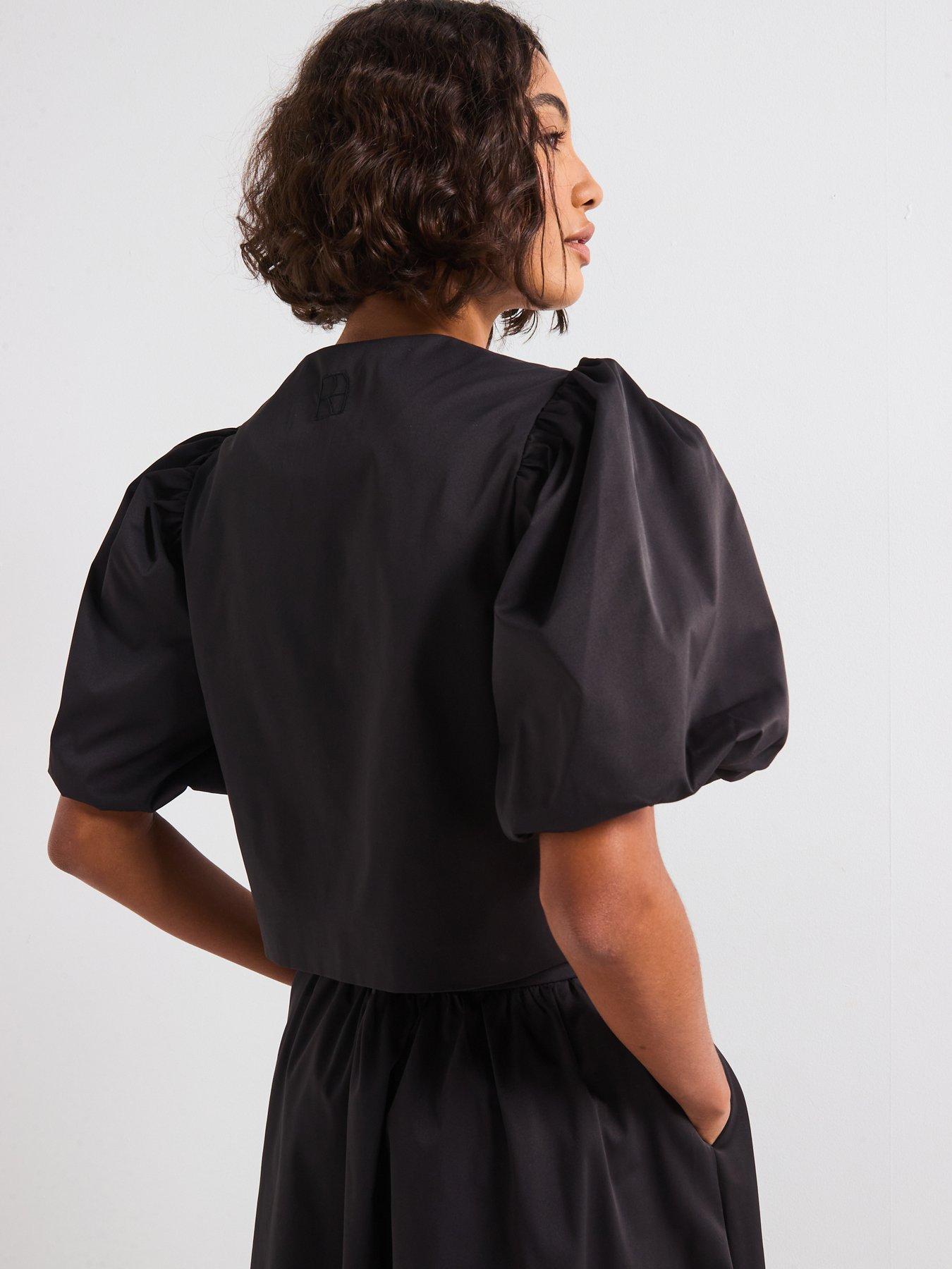  image of rouge-round-neck-short-sleeve-jacket-grey