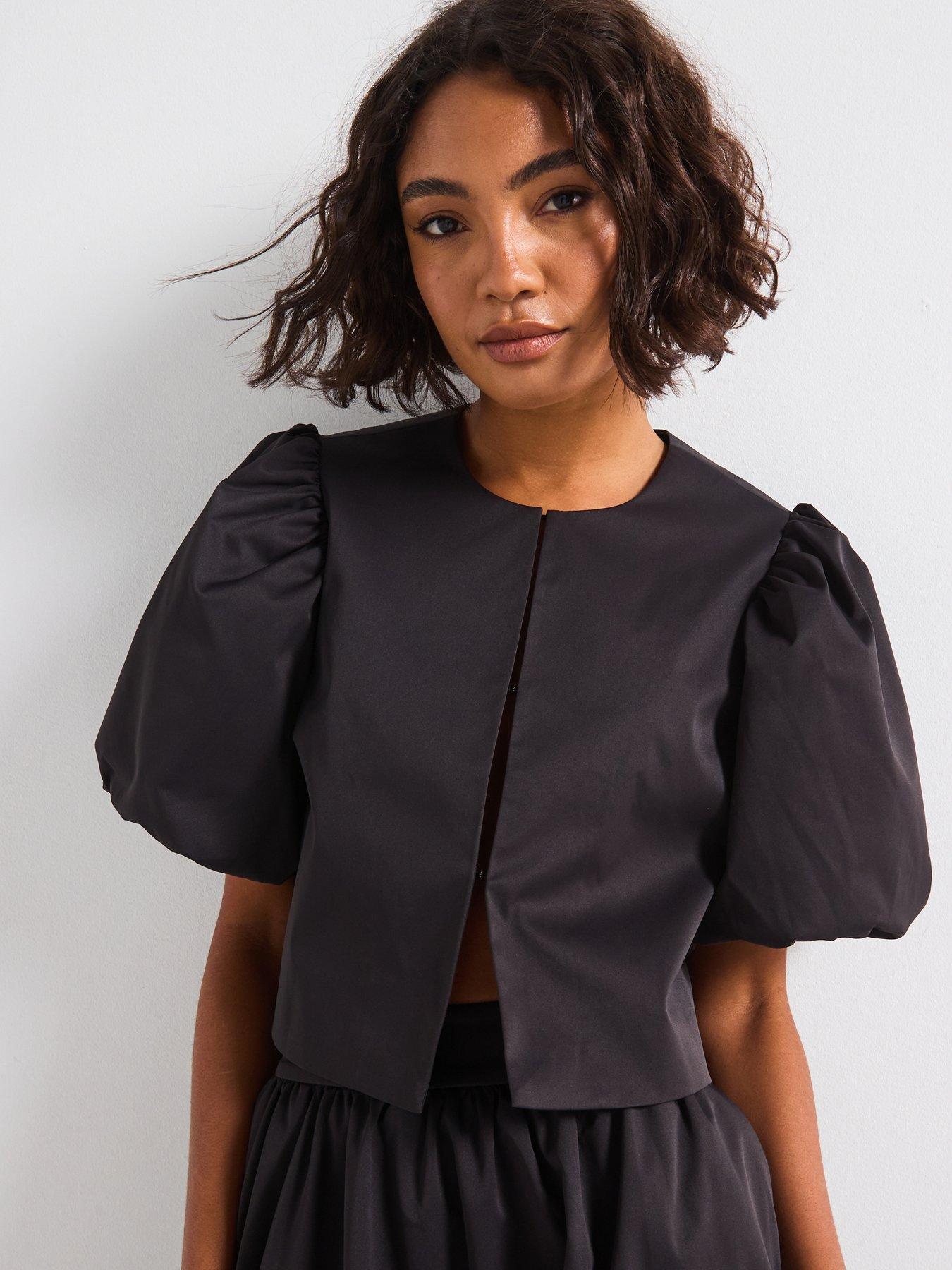  image of rouge-round-neck-short-sleeve-jacket-grey