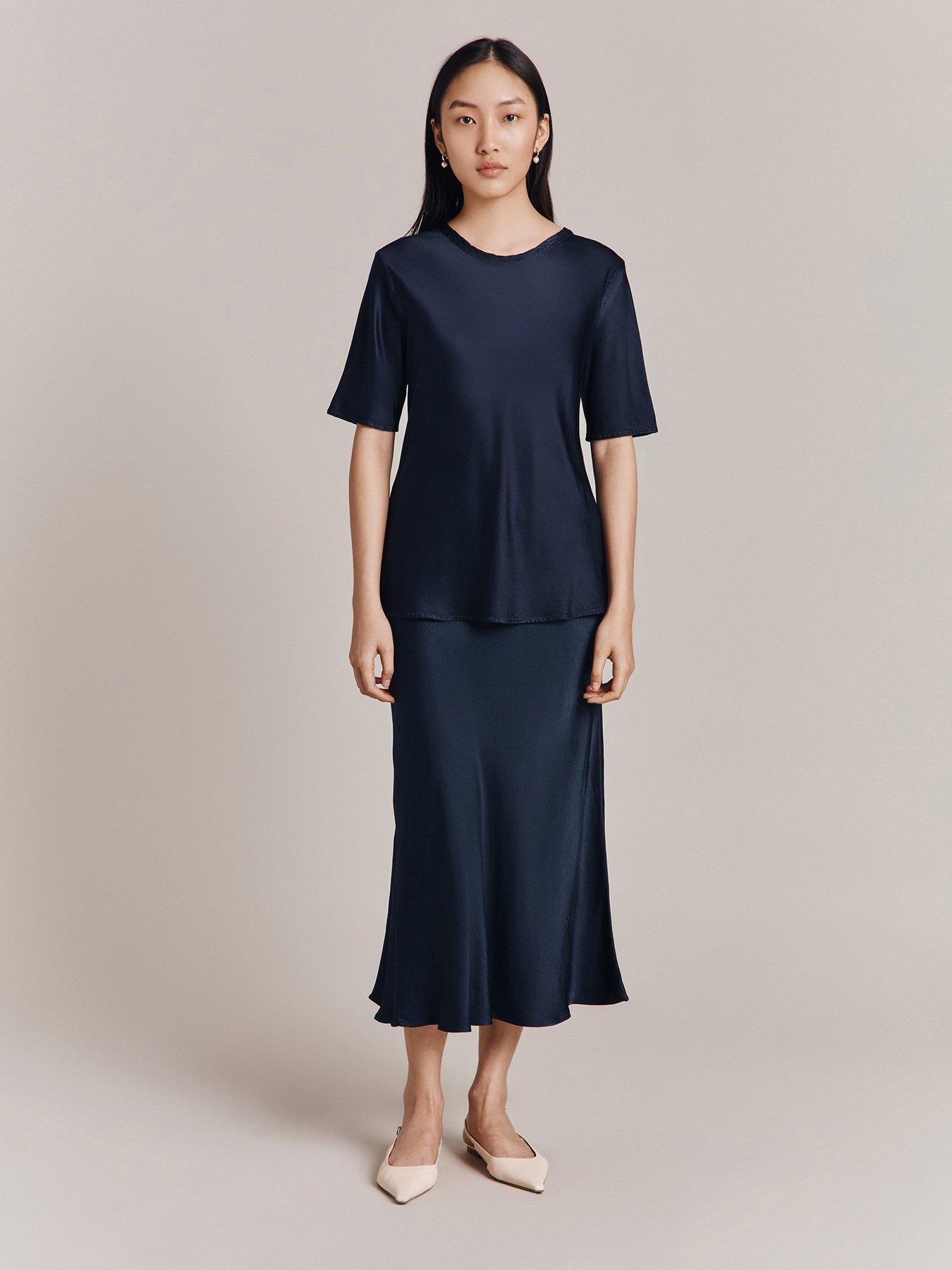 undefined Ivy Satin Short Sleeve T-shirt Top - Navy