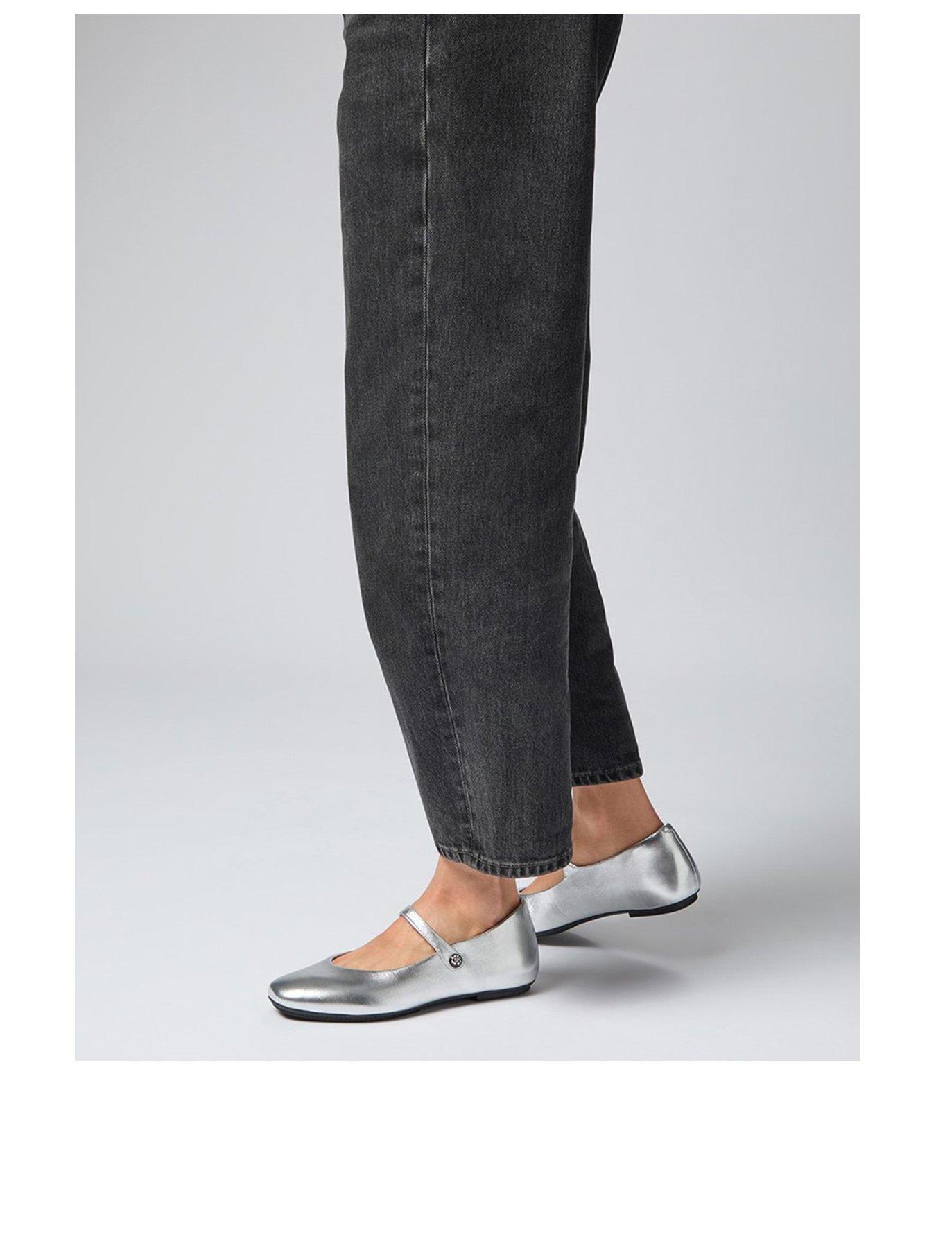  image of fitflop-delicato-mary-jane-pretty-detail-metallic-silver