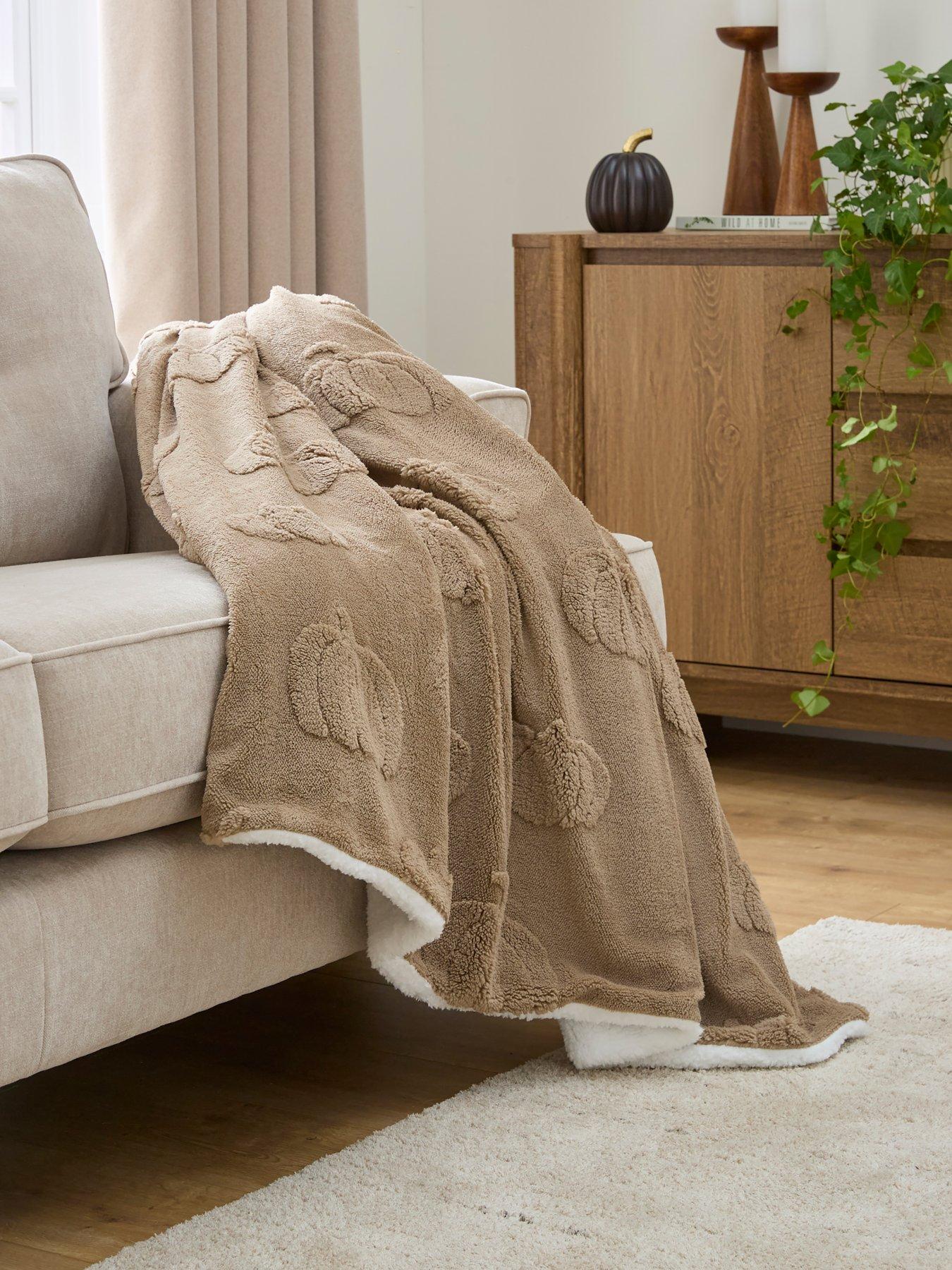 The Very Collection Pumpkin Fleece Throw 150x200cm