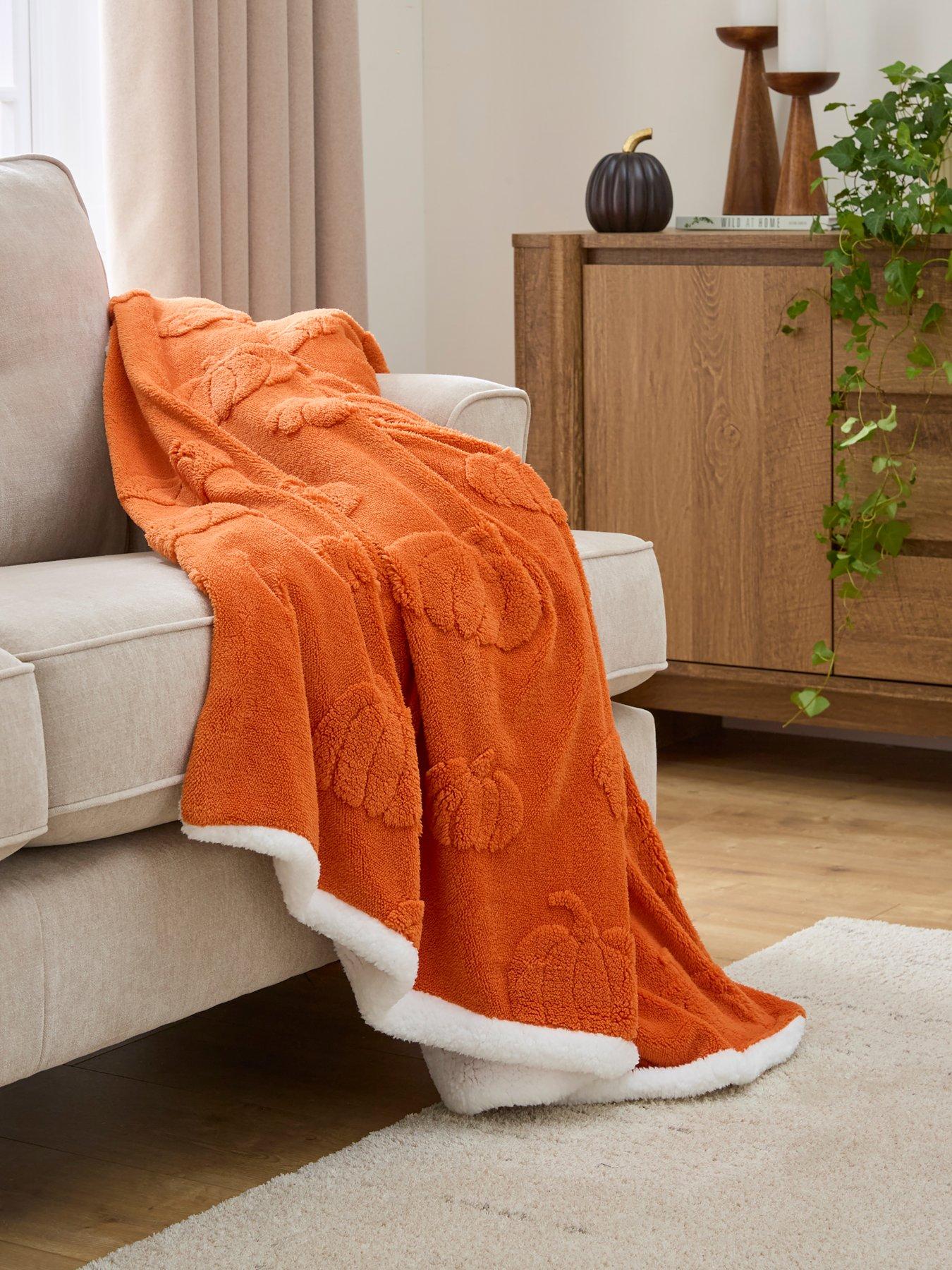 The Very Collection Pumpkin Fleece Throw 150x200cm