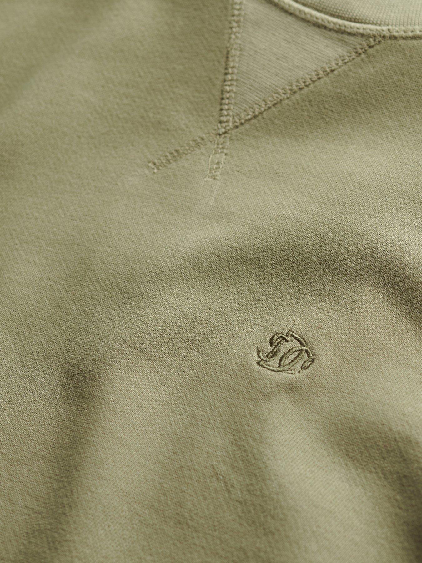  image of superdry-classic-essential-crew-sweat-green
