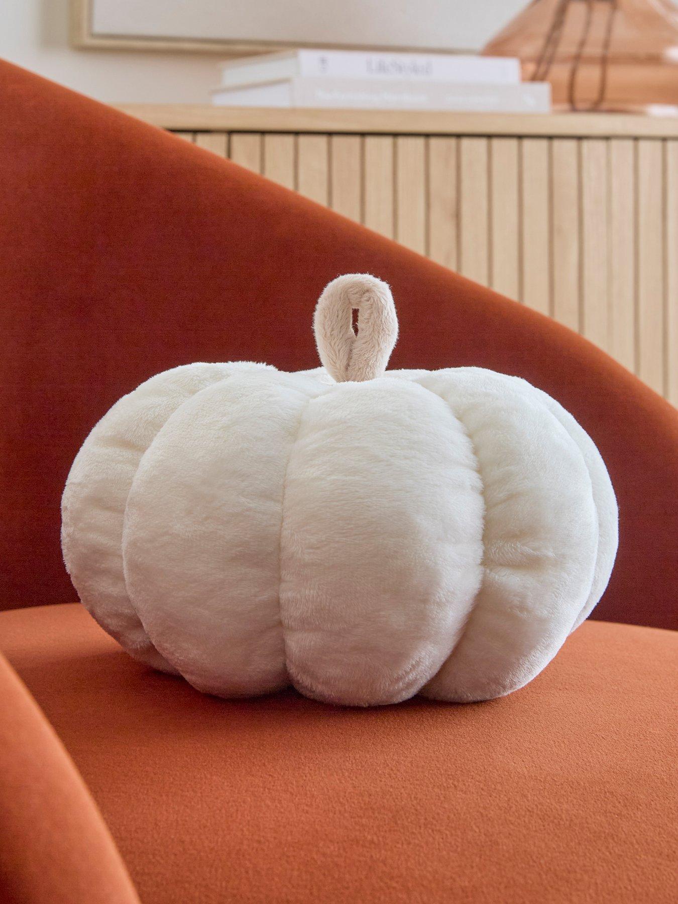 The Very Collection Pumpkin Cushion - Cream - 20 cm