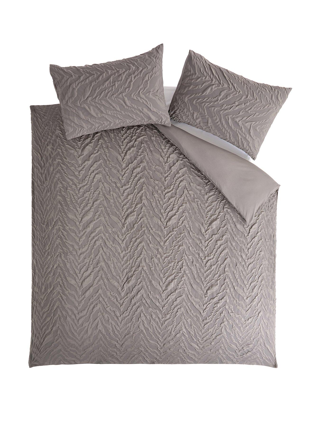 Image 2 of 5 of Very Home Zebra Jacquard Duvet Cover&nbsp;Set - Charcoal