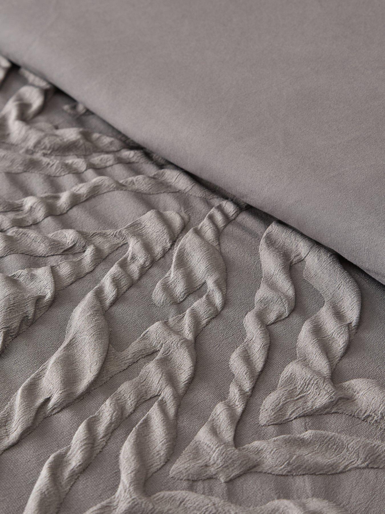Image 5 of 5 of Very Home Zebra Jacquard Duvet Cover&nbsp;Set - Charcoal