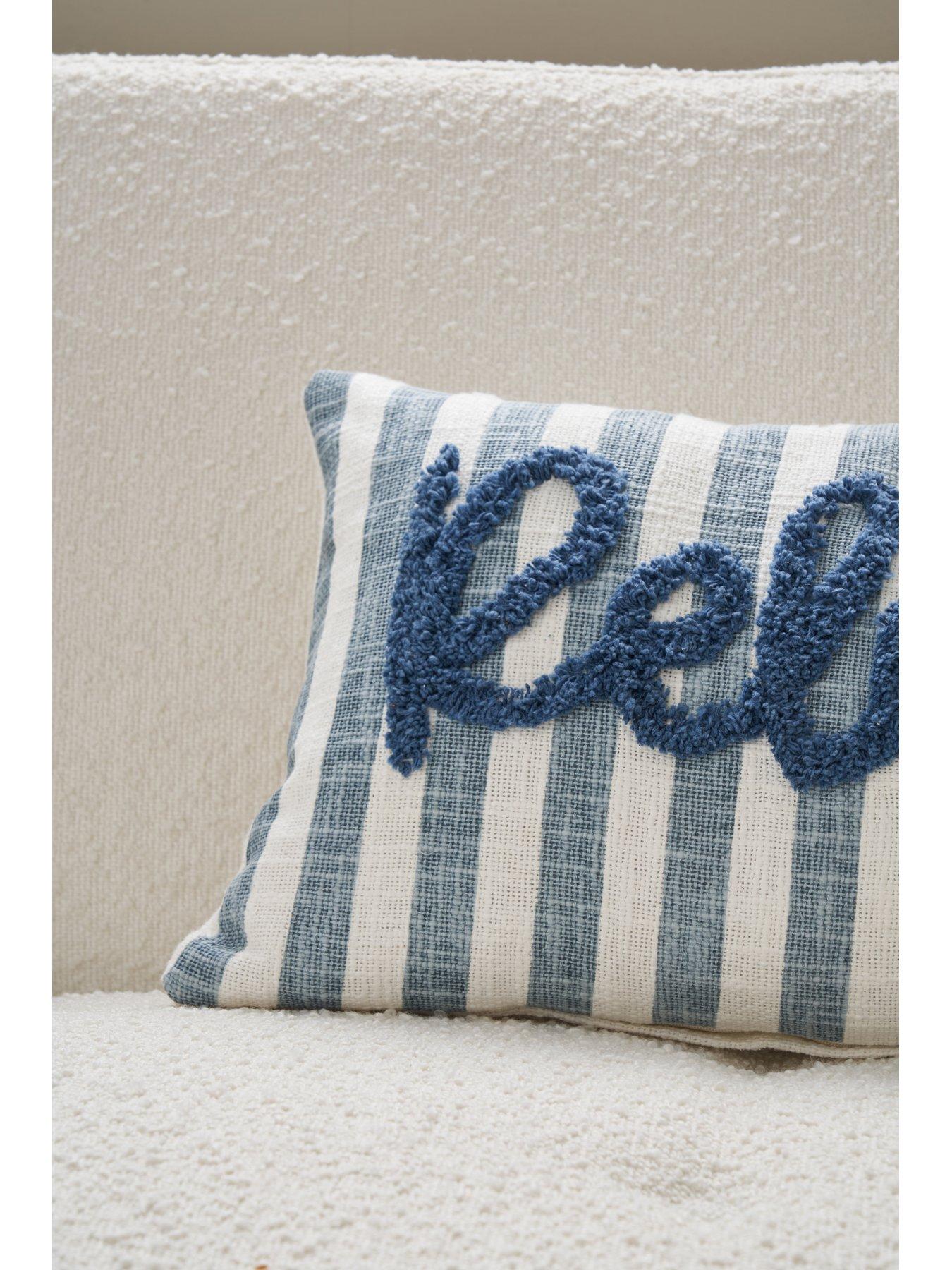 Image 7 of 7 of The Very Collection Relax Tufted Cushion