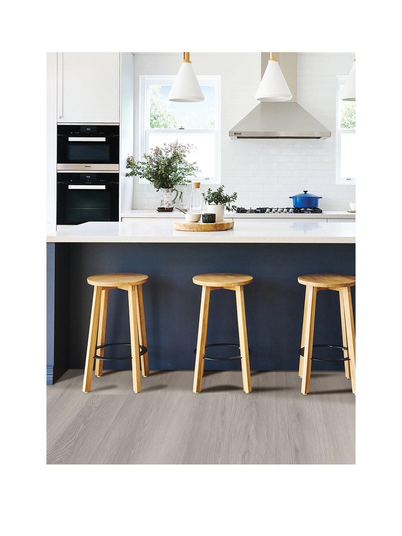 Floor Pops Pack of 7 Light Grey Wood Peel  &  Stick Floor Planks