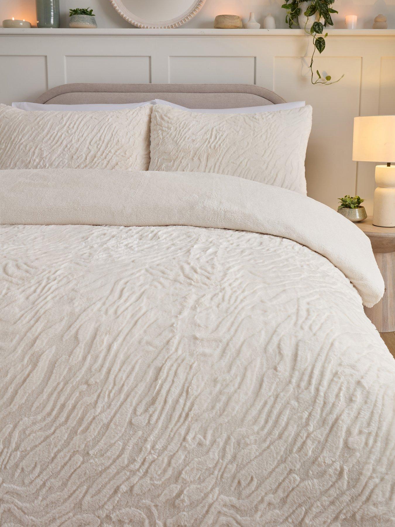 Image 3 of 5 of Very Home Zebra Carved Faux Fur Duvet Cover&nbsp;Set