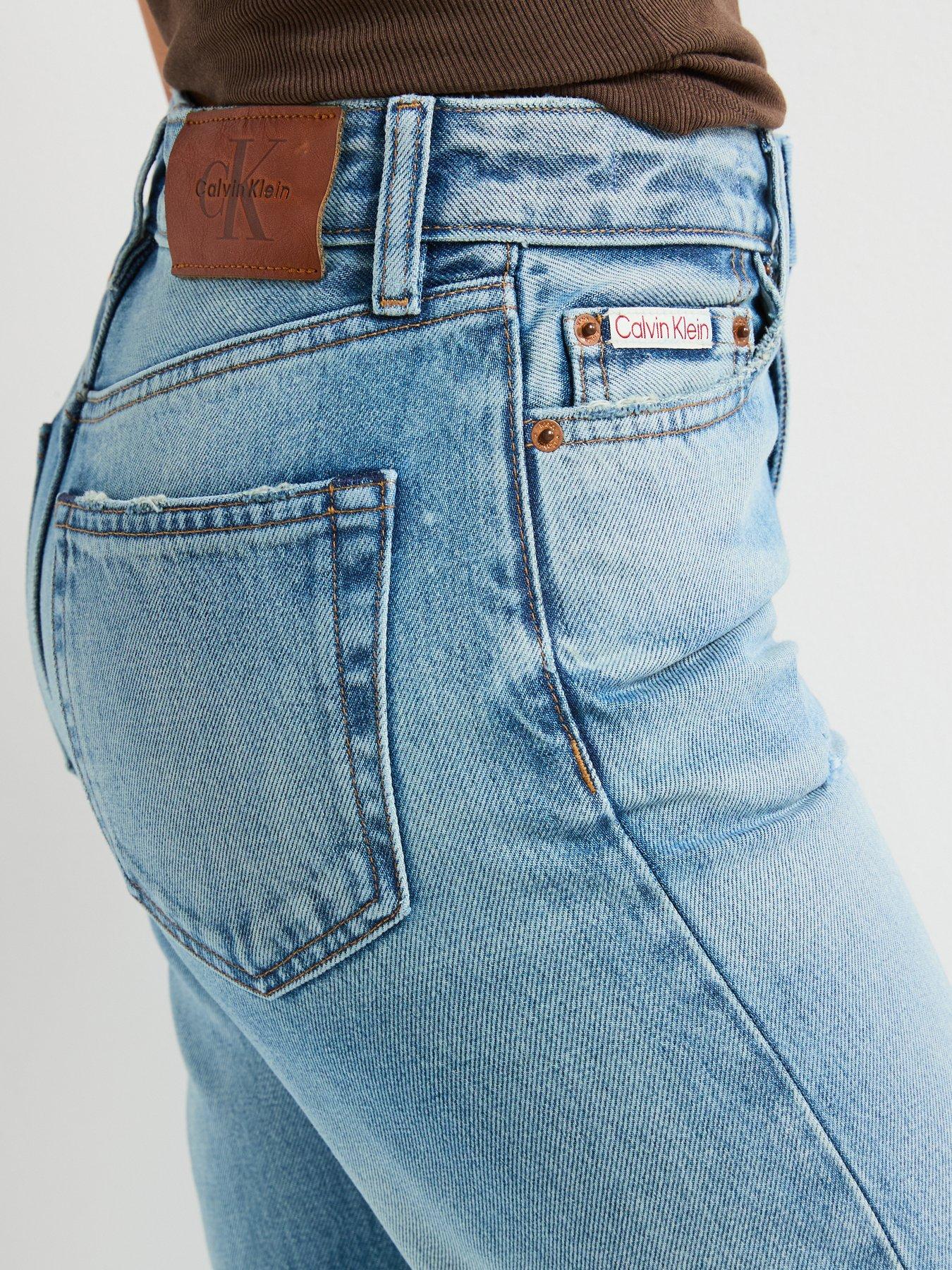 Image 4 of 5 of Calvin Klein Jeans Straight Leg Jeans - Light Denim