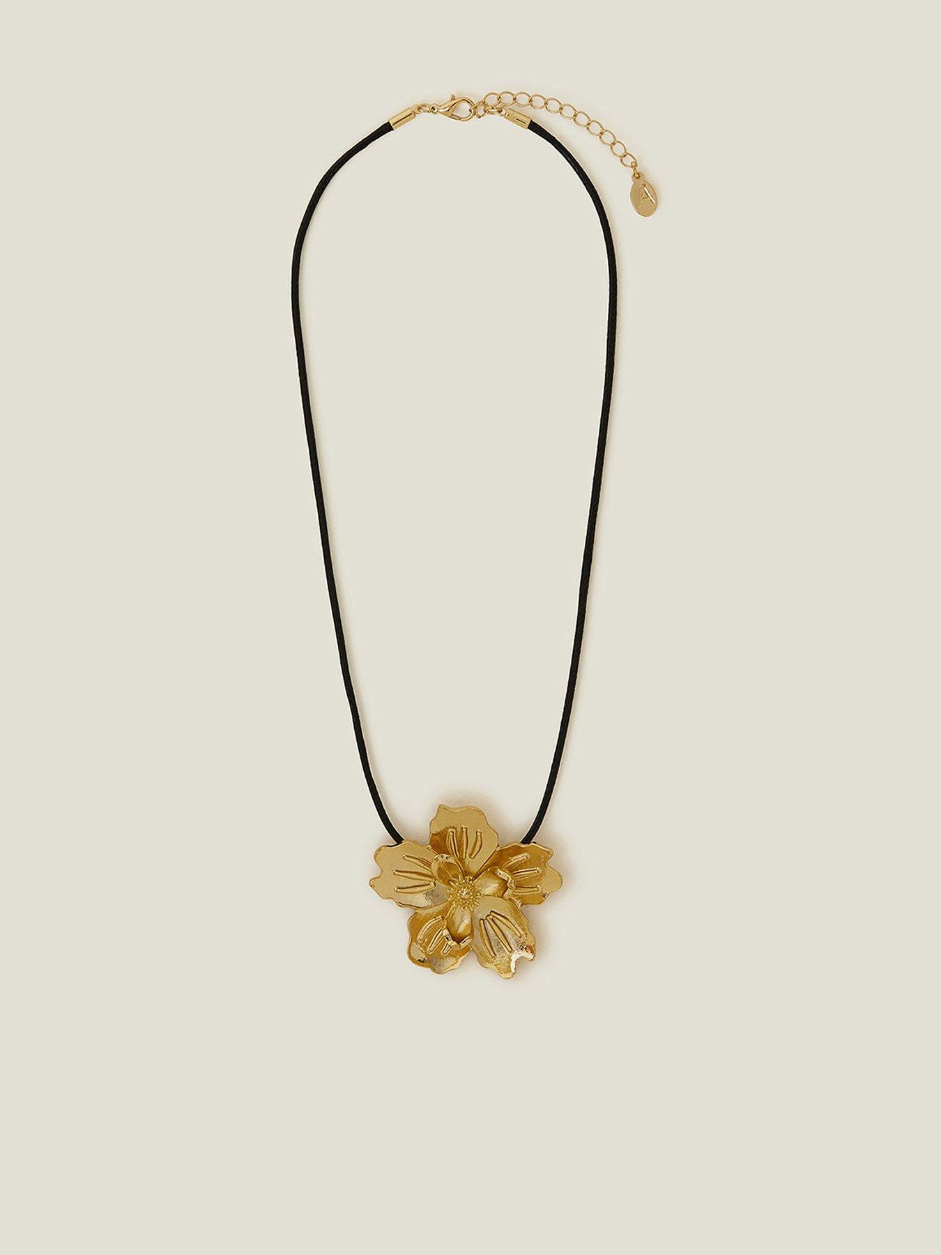 accessorize-statement-flower-cord-necklace