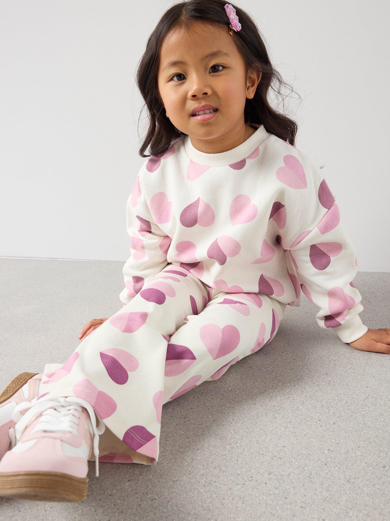  image of mini-v-by-very-girls-oversized-sweatshirt-and-leggings-set-heart-print