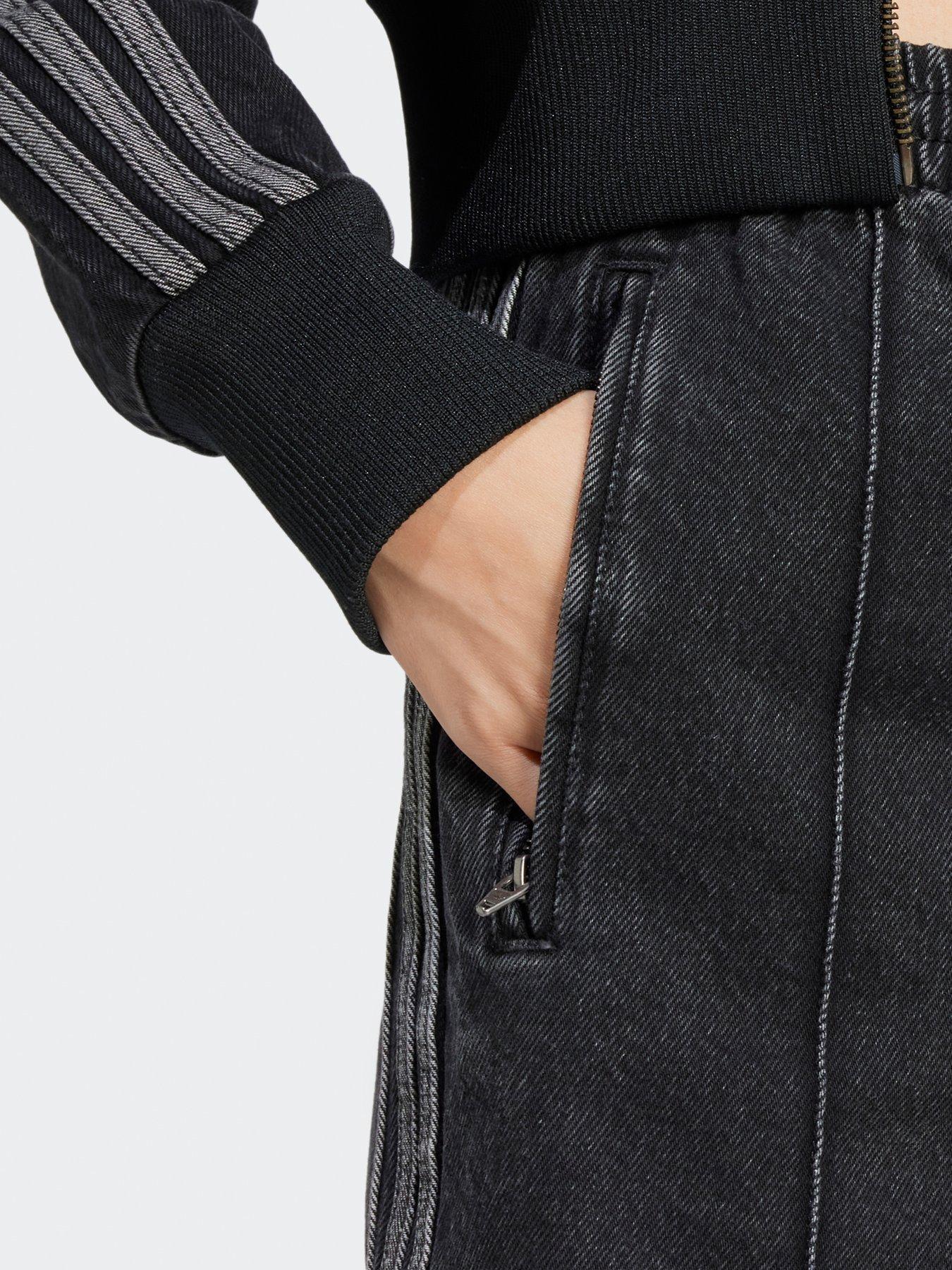 Image 5 of 5 of adidas Originals Women's Adicolor Denim Firebird Shorts - Black