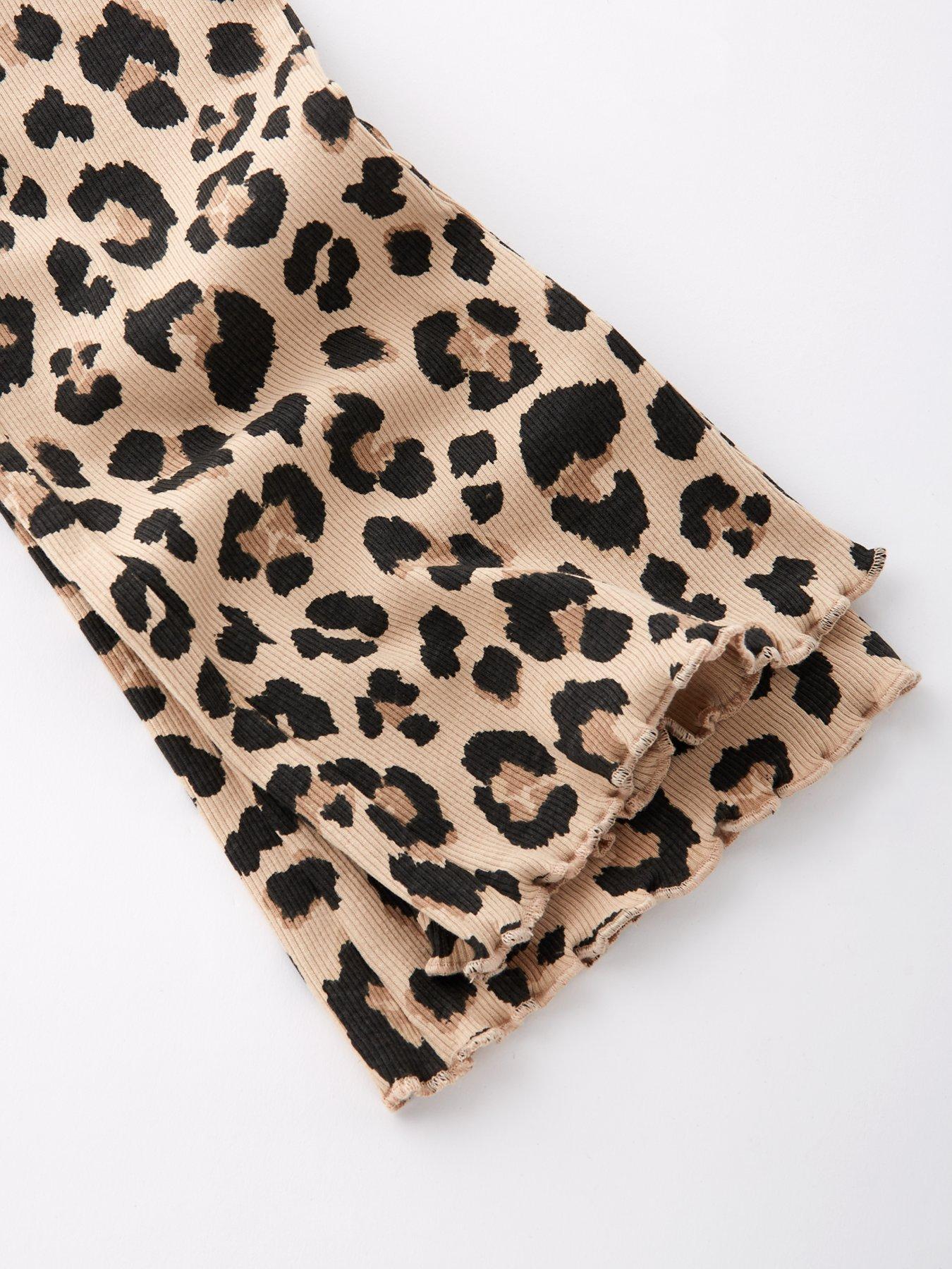 Image 3 of 4 of Mini V by Very Girls Leopard Print Leggings - Multi