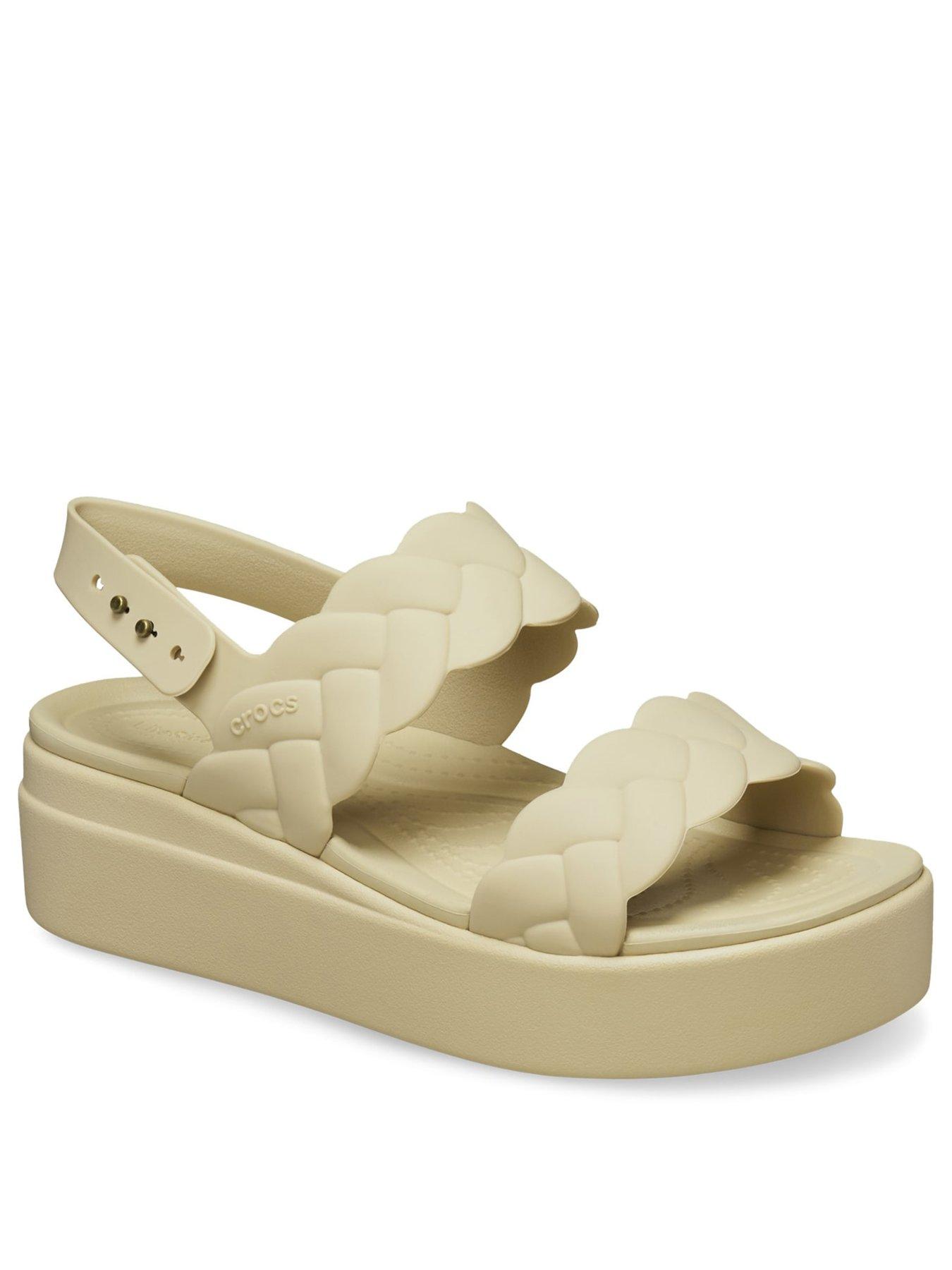 Image 2 of 6 of Crocs Brooklyn Woven Upper Lw