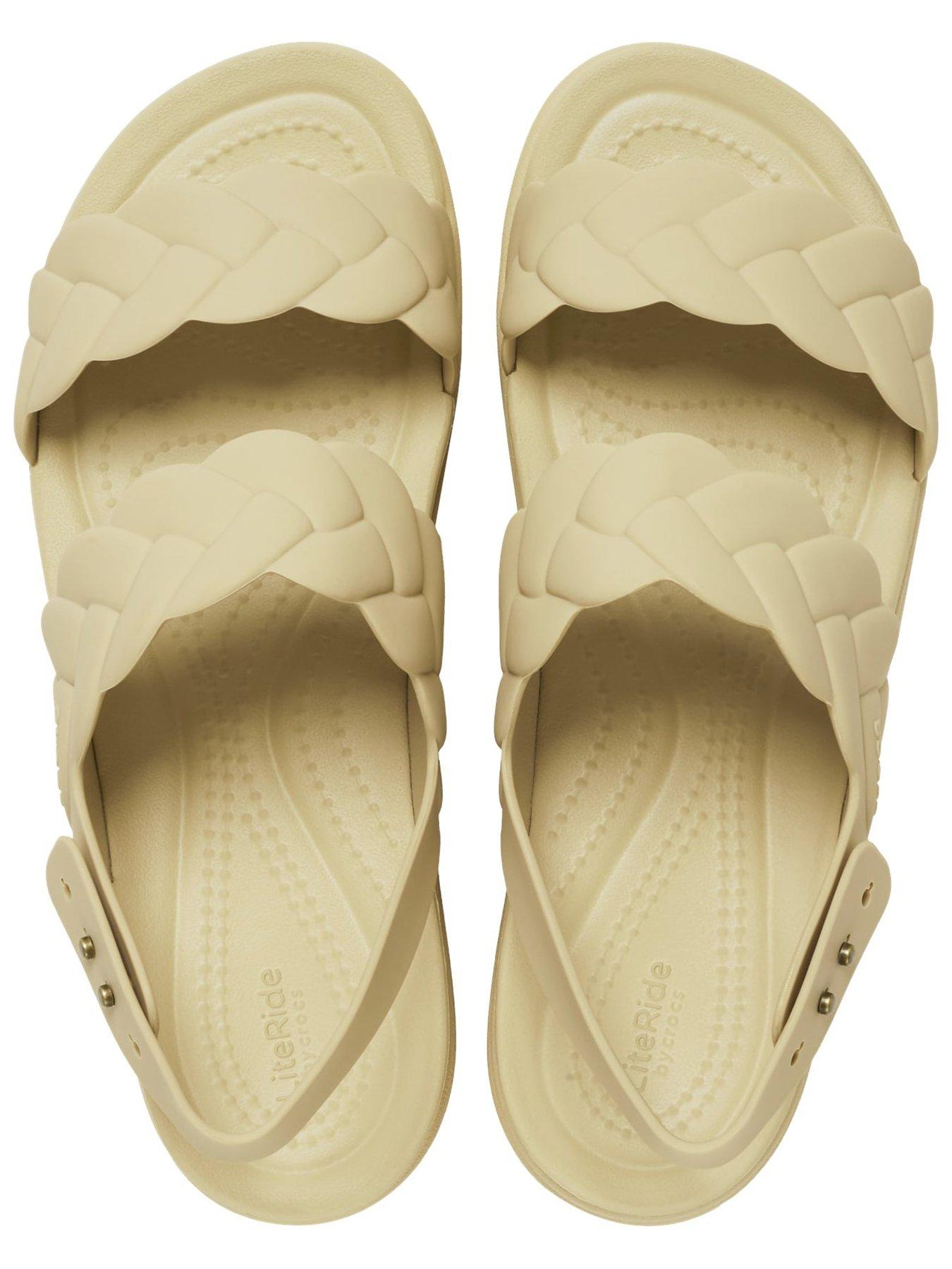 Image 4 of 6 of Crocs Brooklyn Woven Upper Lw
