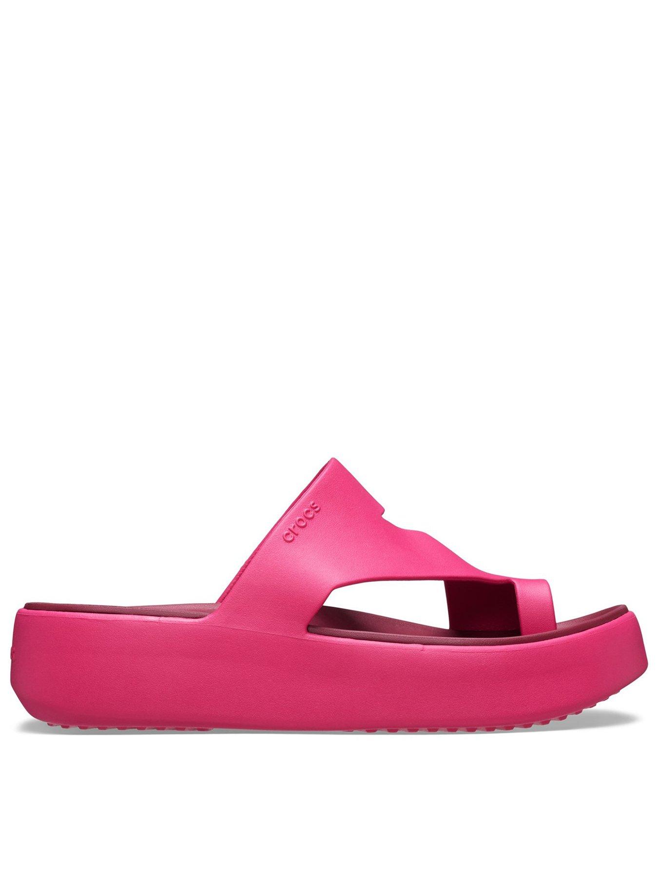 crocs-getaway-platform-sandal-dragonfruit