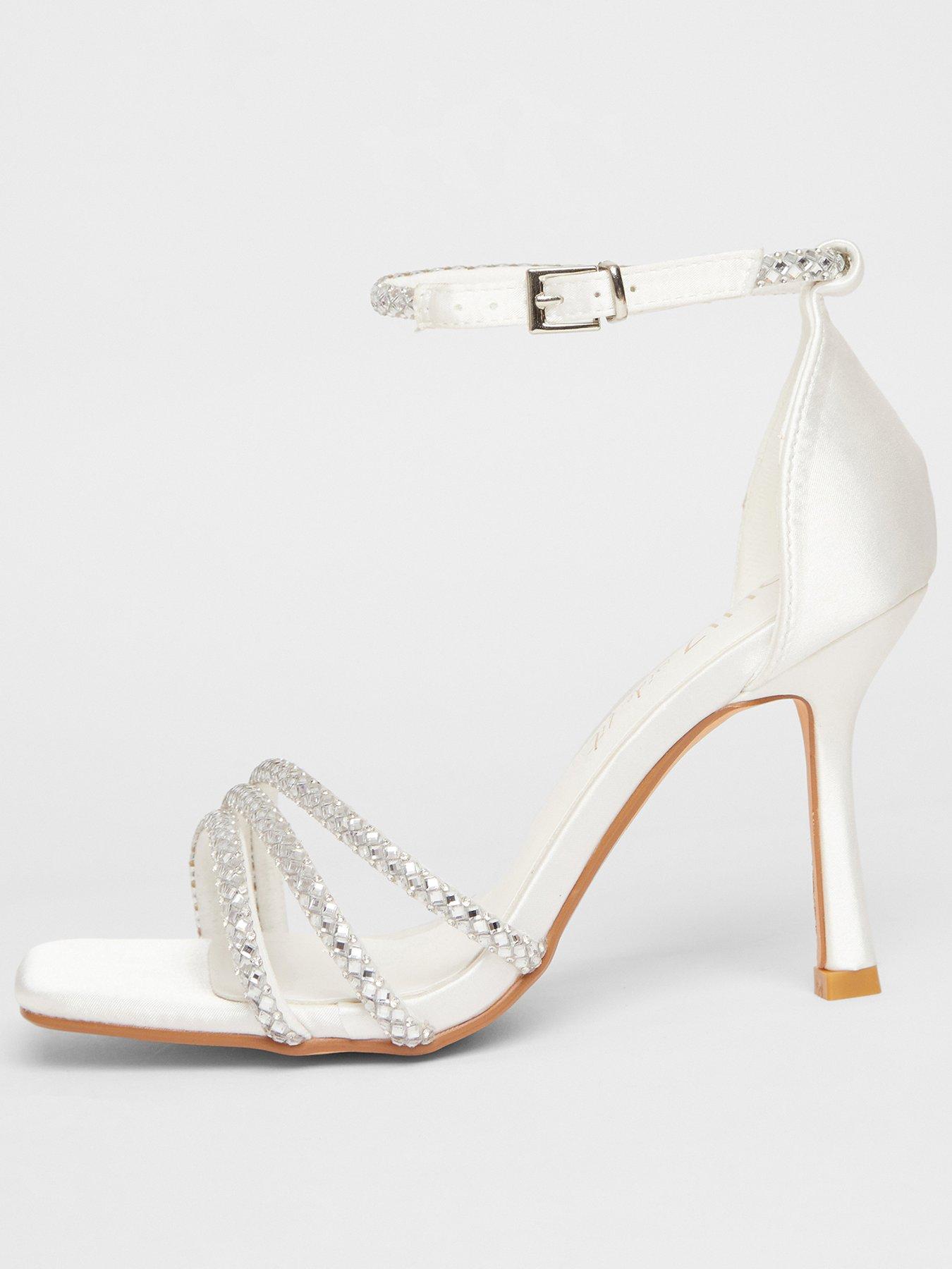 quiz-wide-fit-white-bridal-diamante-heels
