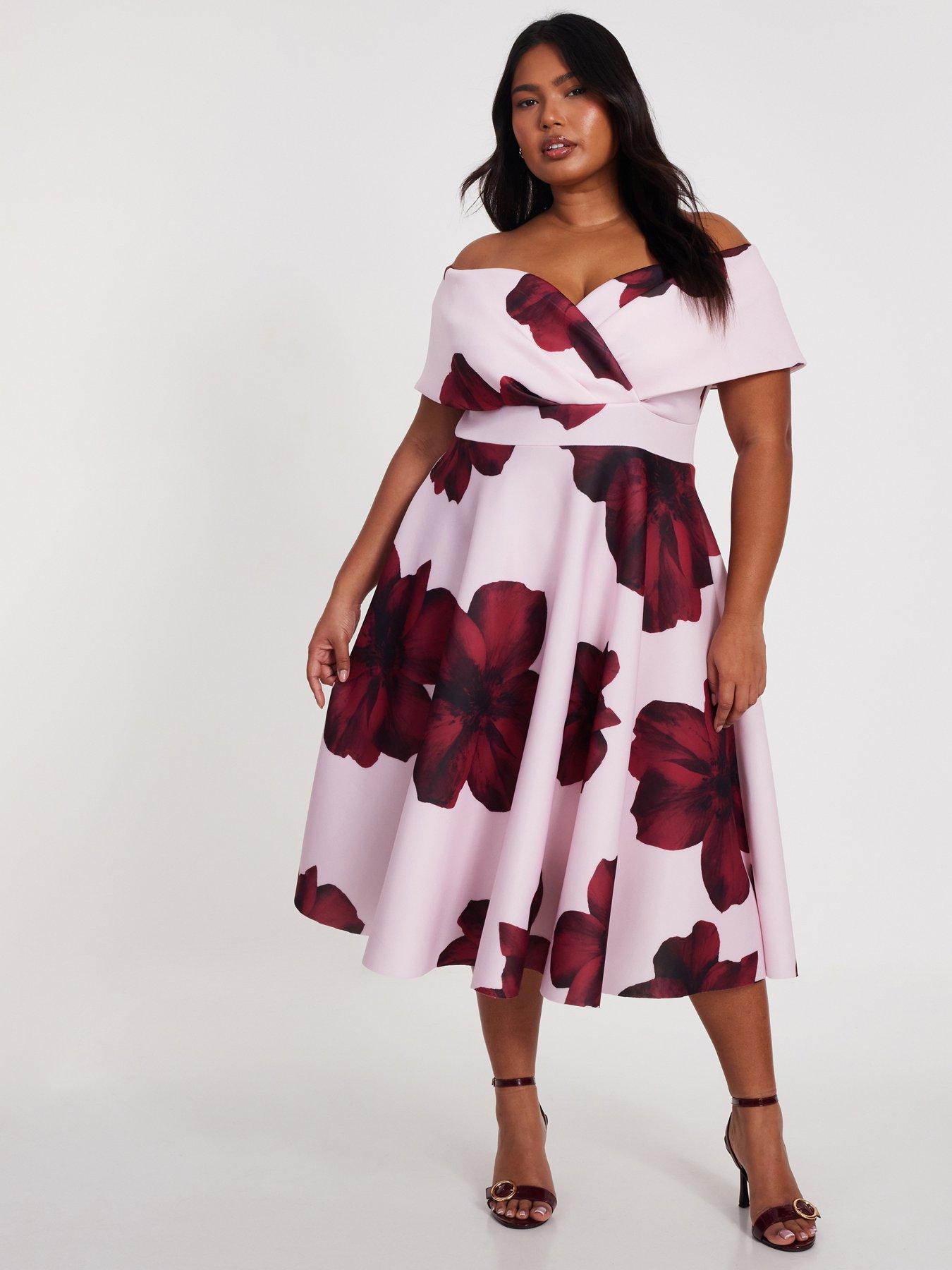 quiz-curve-blush-floral-skater-dress