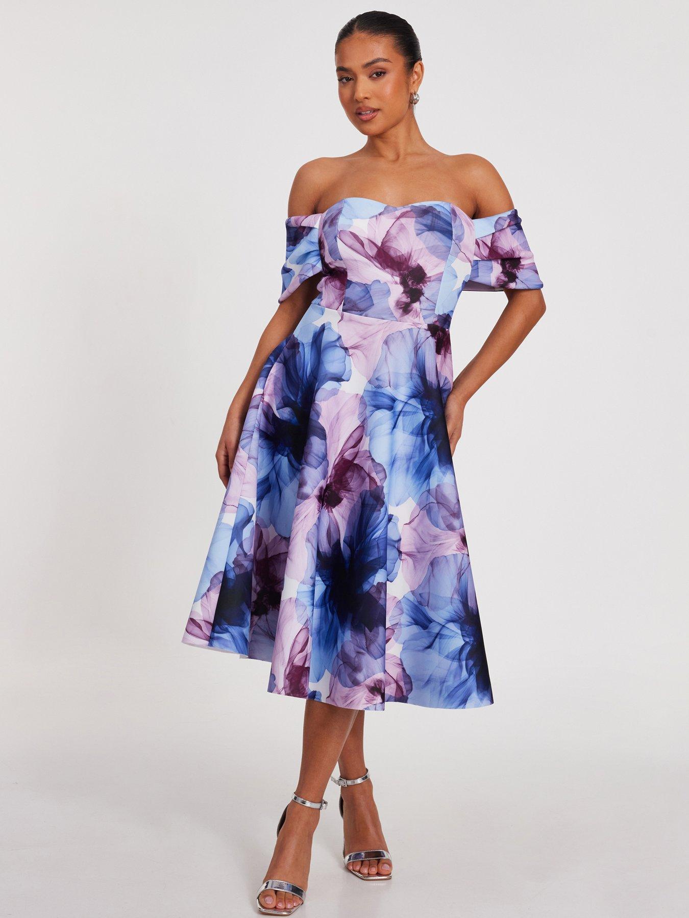 quiz-petite-light-blue-floral-skater-dress