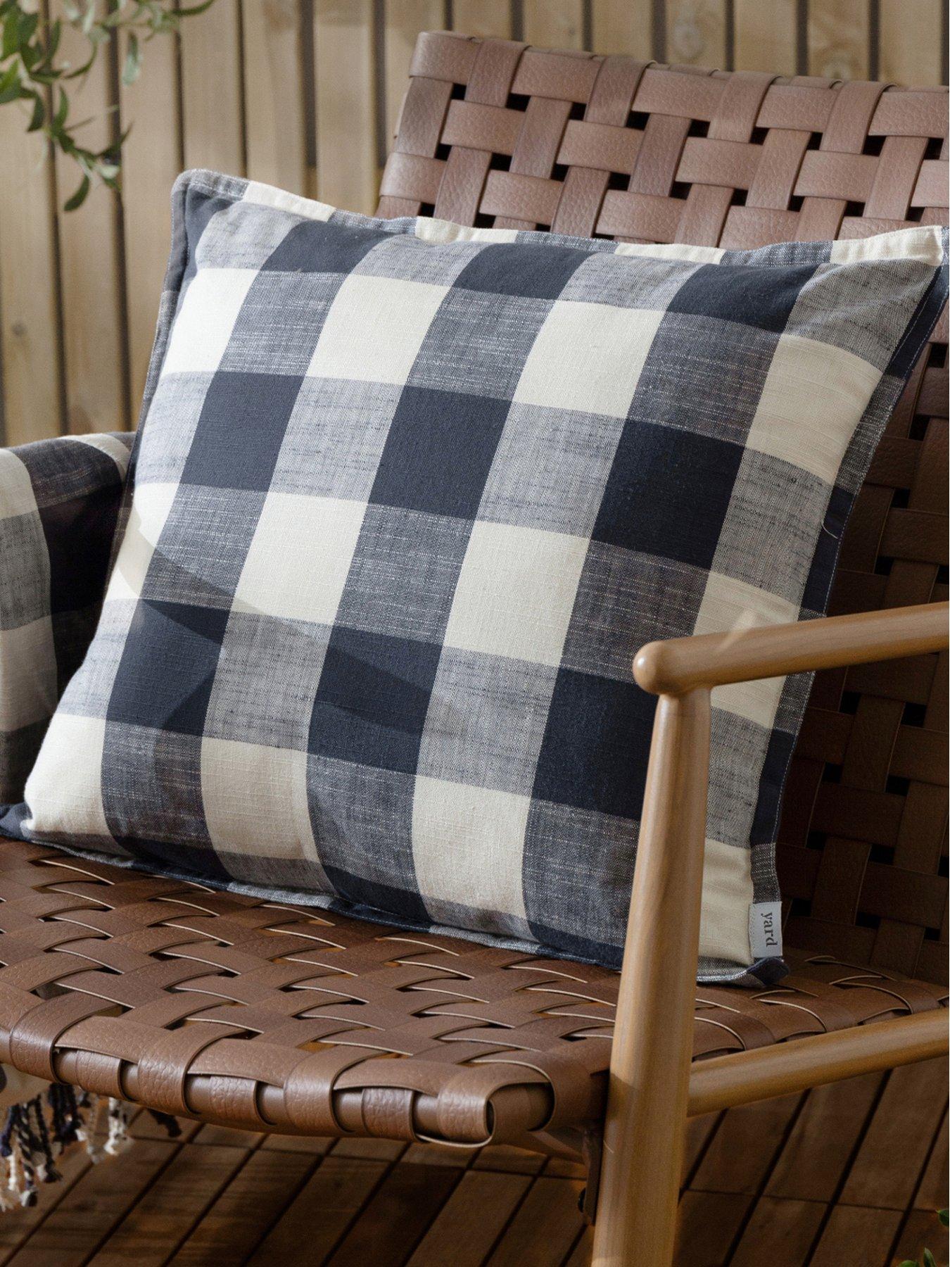  image of yard-chesil-check-outdoor-cushion-50-xnbsp50nbspcm