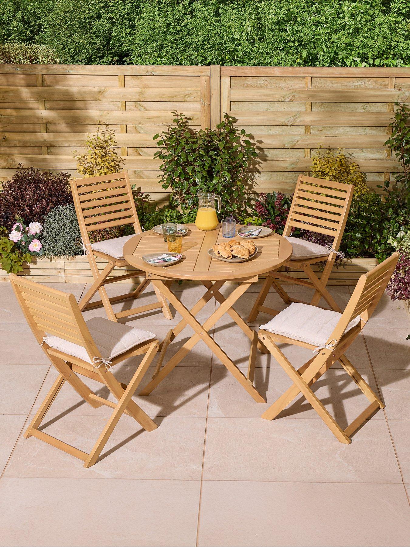Rowlinson Ashdown Folding 4 Seat Dining Set With Cushions