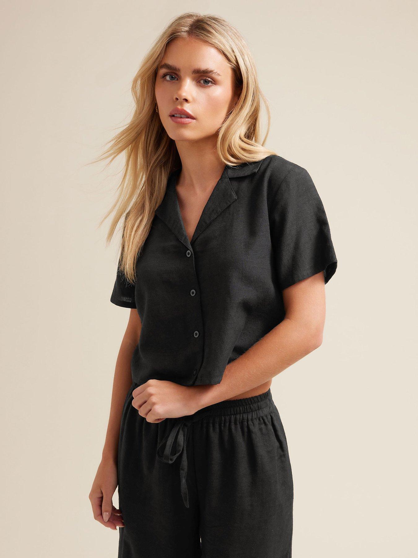 pixiegirl-petite-short-sleeve-crop-shirt