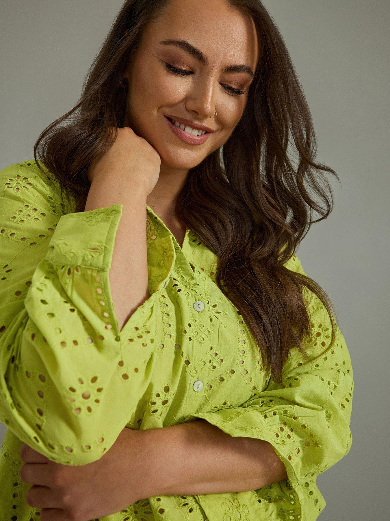 undefined Broidery Blouse