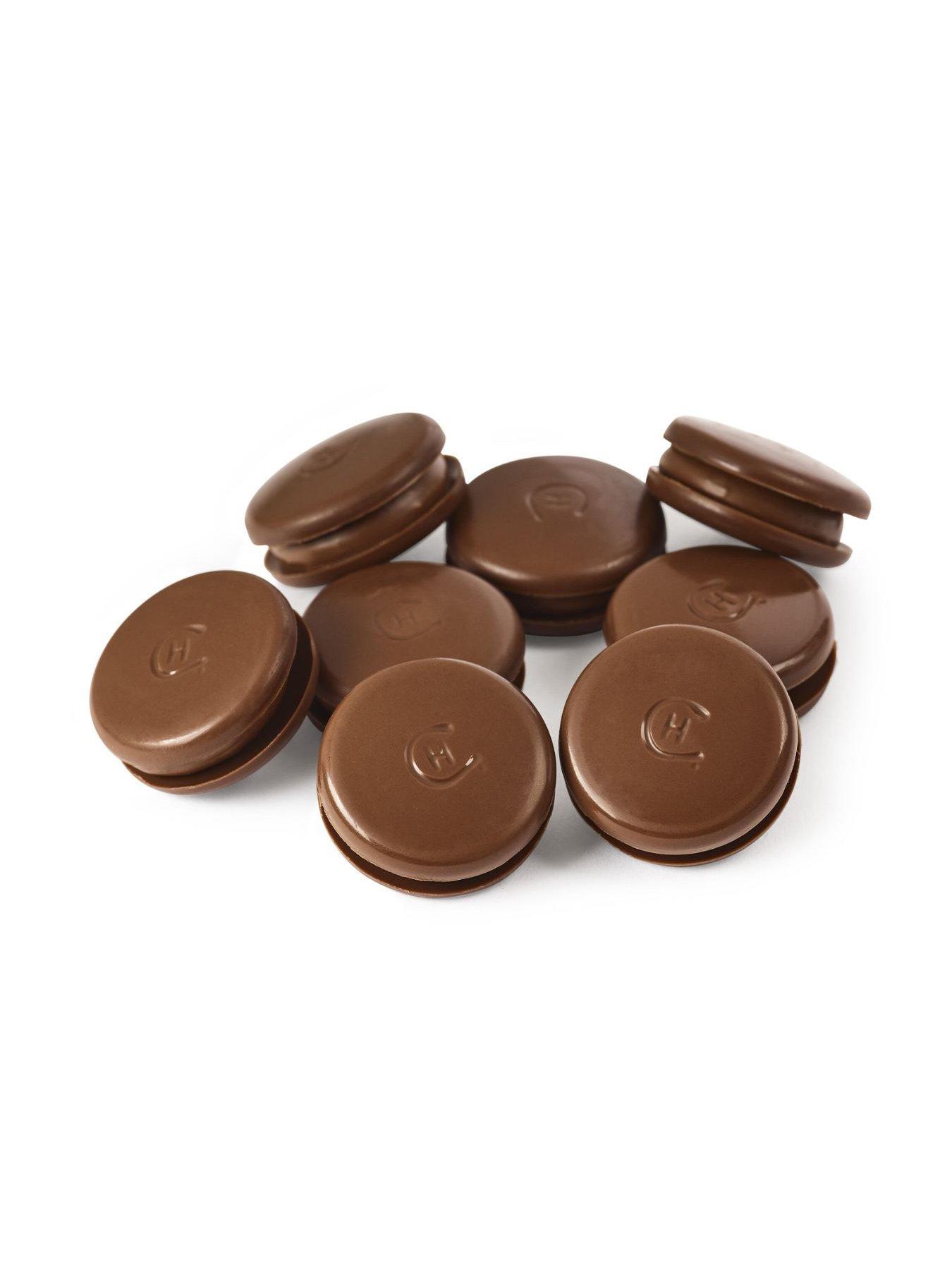 Hotel Chocolat Raspberry and Chocolate Macarons | Littlewoods