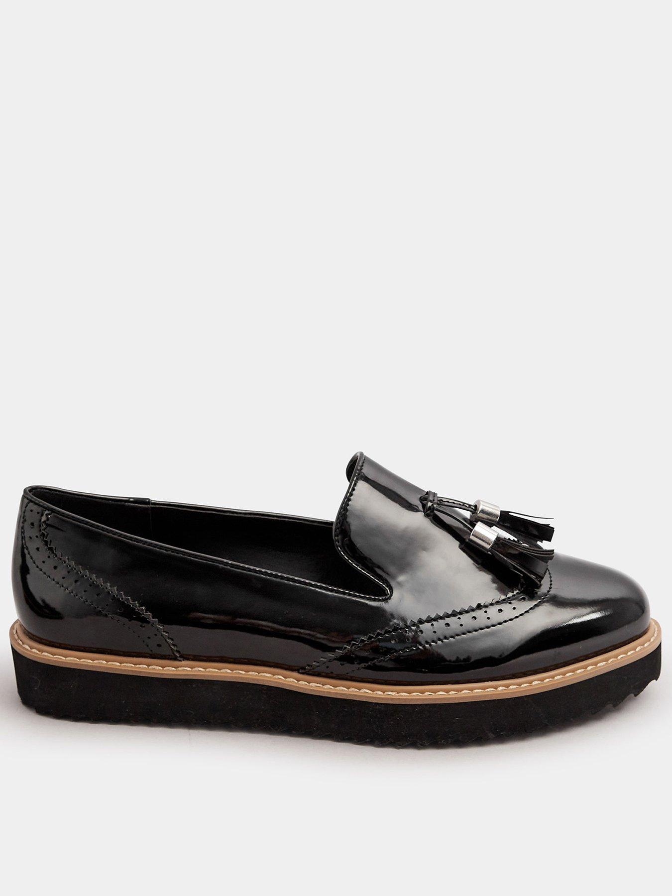 yours-extra-wide-fit-brogued-tassel-loafer