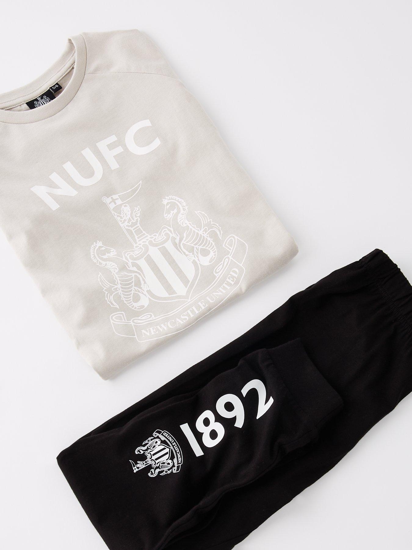  image of newcastle-fc-football-short-sleeve-pyjamas-blackwhite
