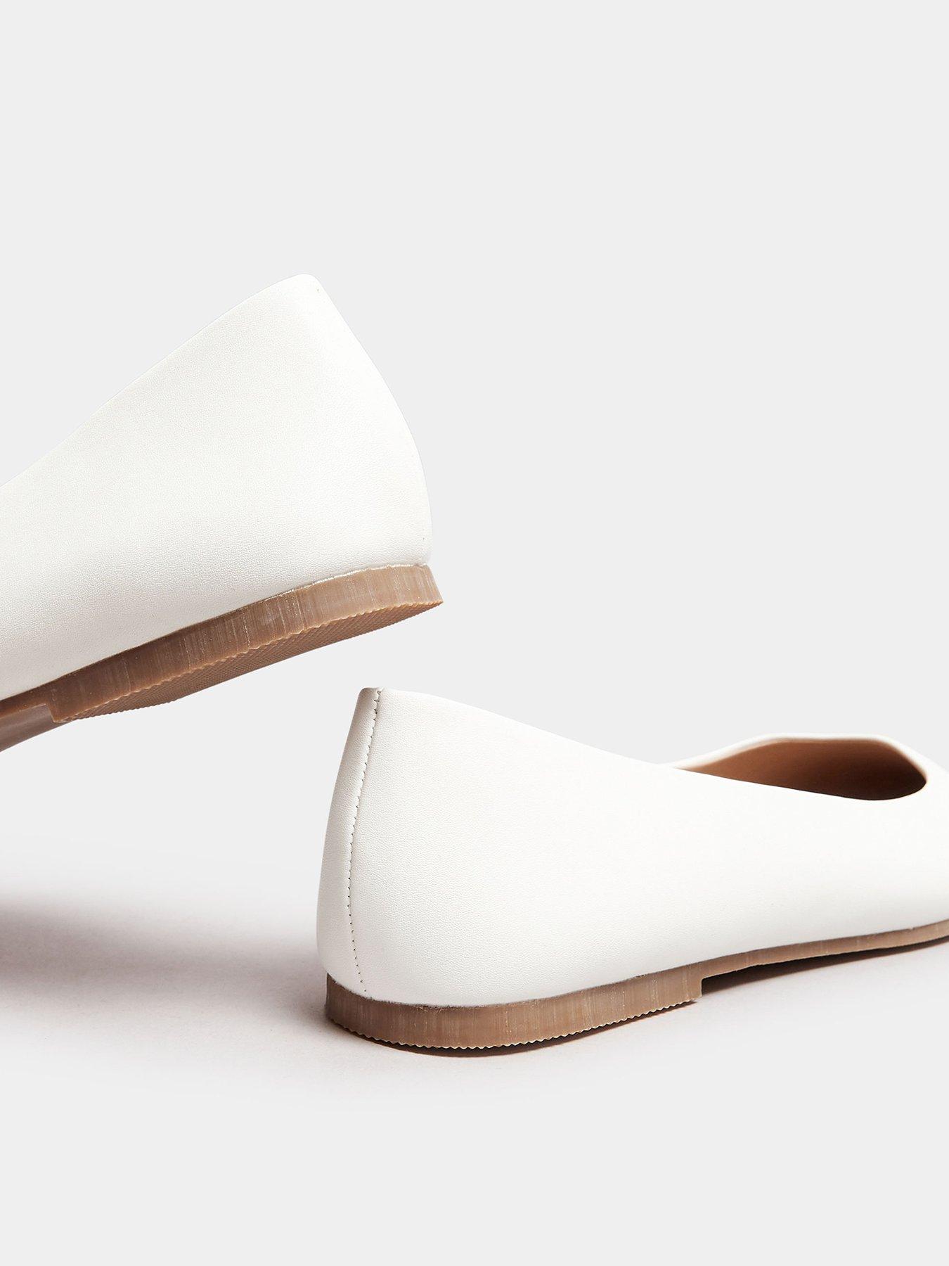 Image 3 of 4 of Yours Extra Wide Fit Flat Point Pumps