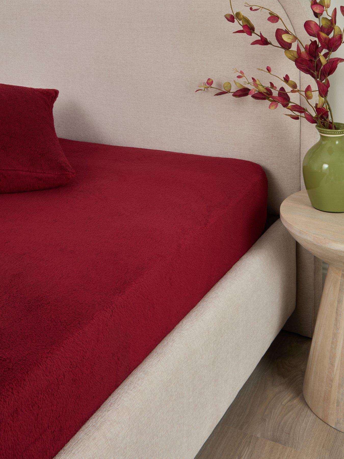 very-home-everyday-teddy-fleece-fitted-sheet-burgundy